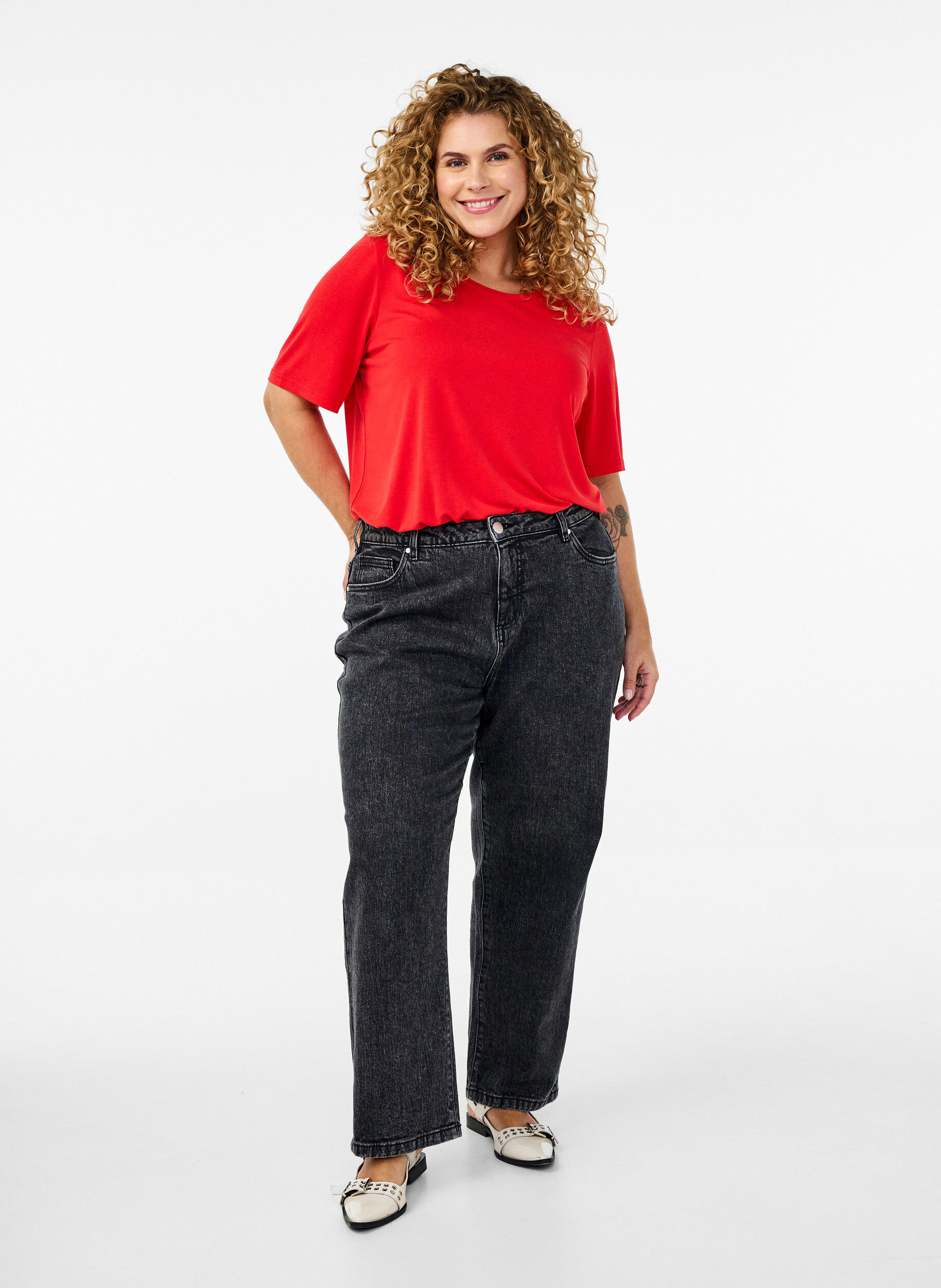 Zizzi Koszulka z modalu TENCEL&trade; z okraglym dekoltem, Czerwony, Model image number 1