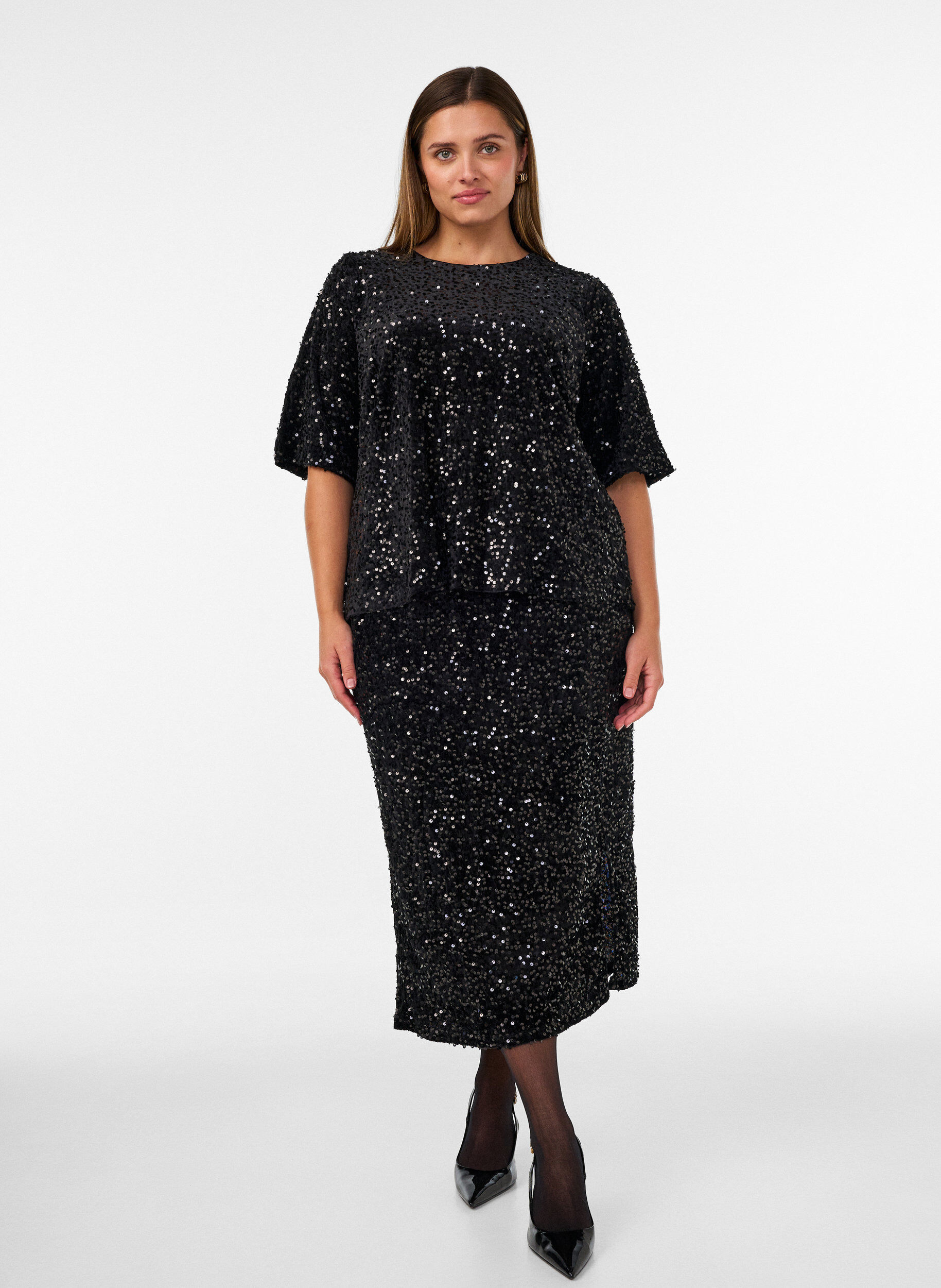 ZizziSp&oacute;dnica midi z cekinami i rozcieciami, Czarne, Model image number 0