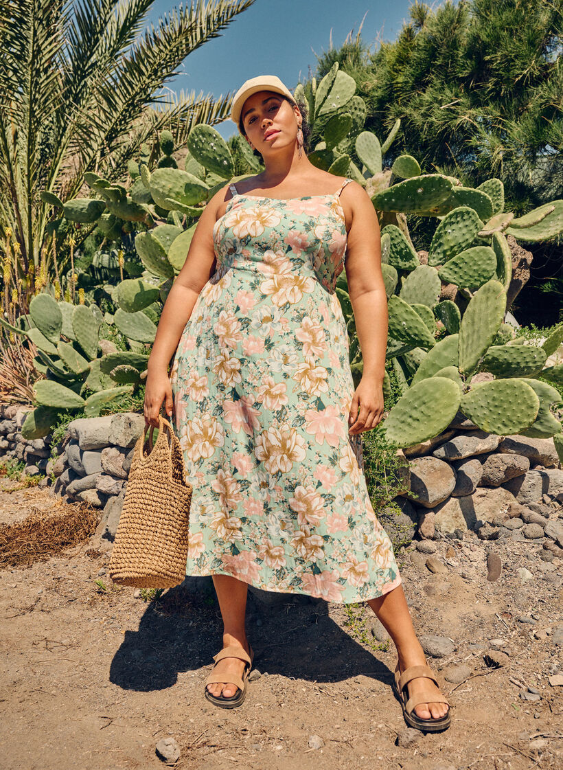 Marszczona wiskozowa sukienka w kwiaty, na ramiaczkach, Green Flower, Image image number 0