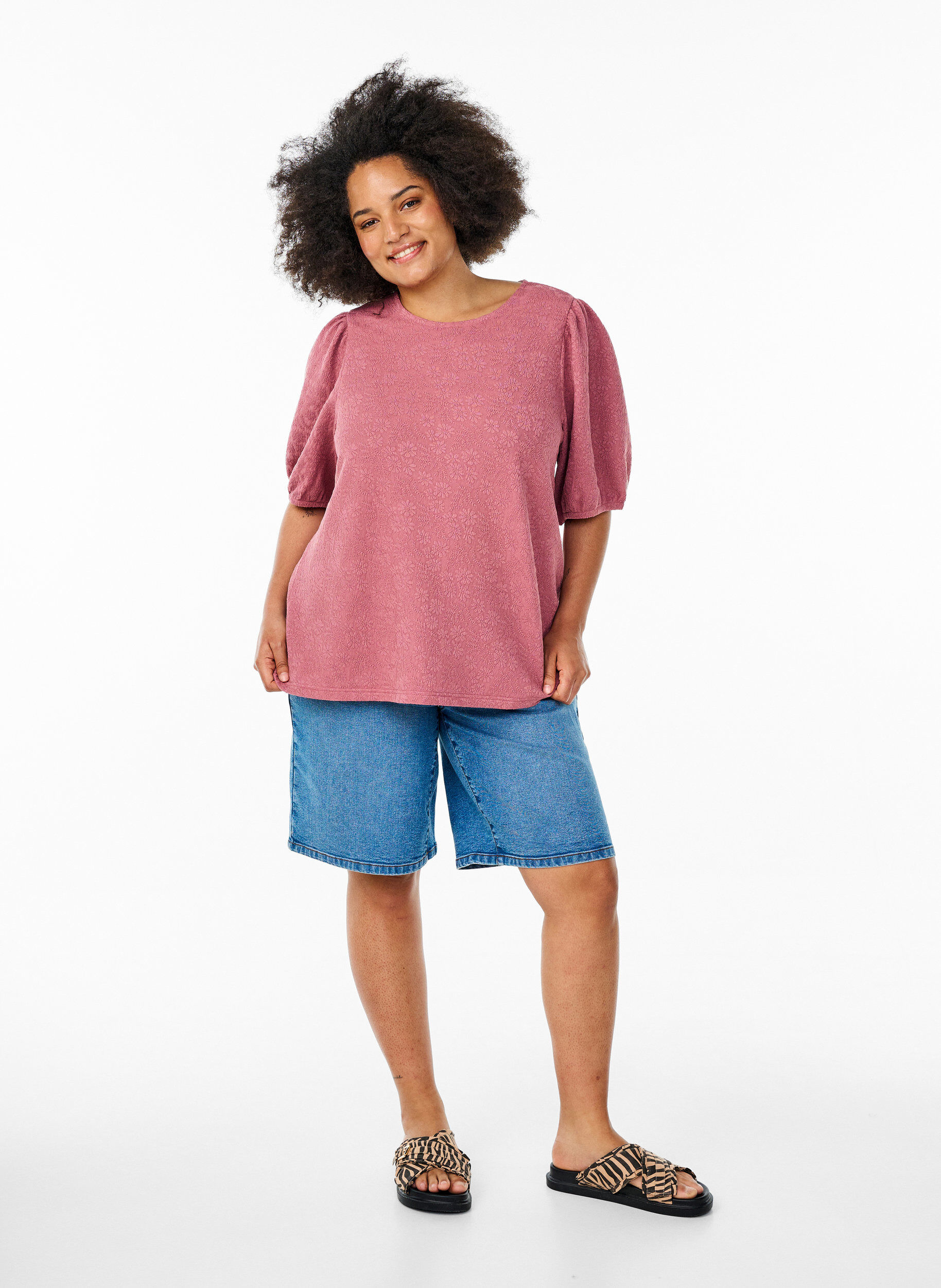 Zizzi Strukturalna bluzka z&nbsp;kr&oacute;tkim rekawem, R&oacute;żowy, Model image number 1