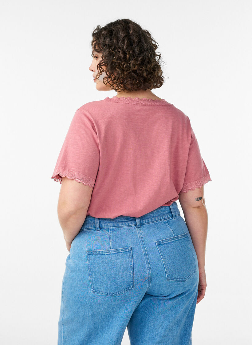 Koszulka z koronkowym wykonczeniem, R&oacute;żowy, Model image number 2