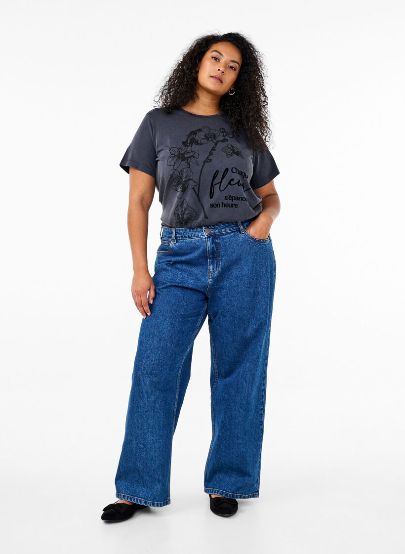 T-shirt z nadrukiem uszyty z bawelny organicznej, Szary, Model image number 1