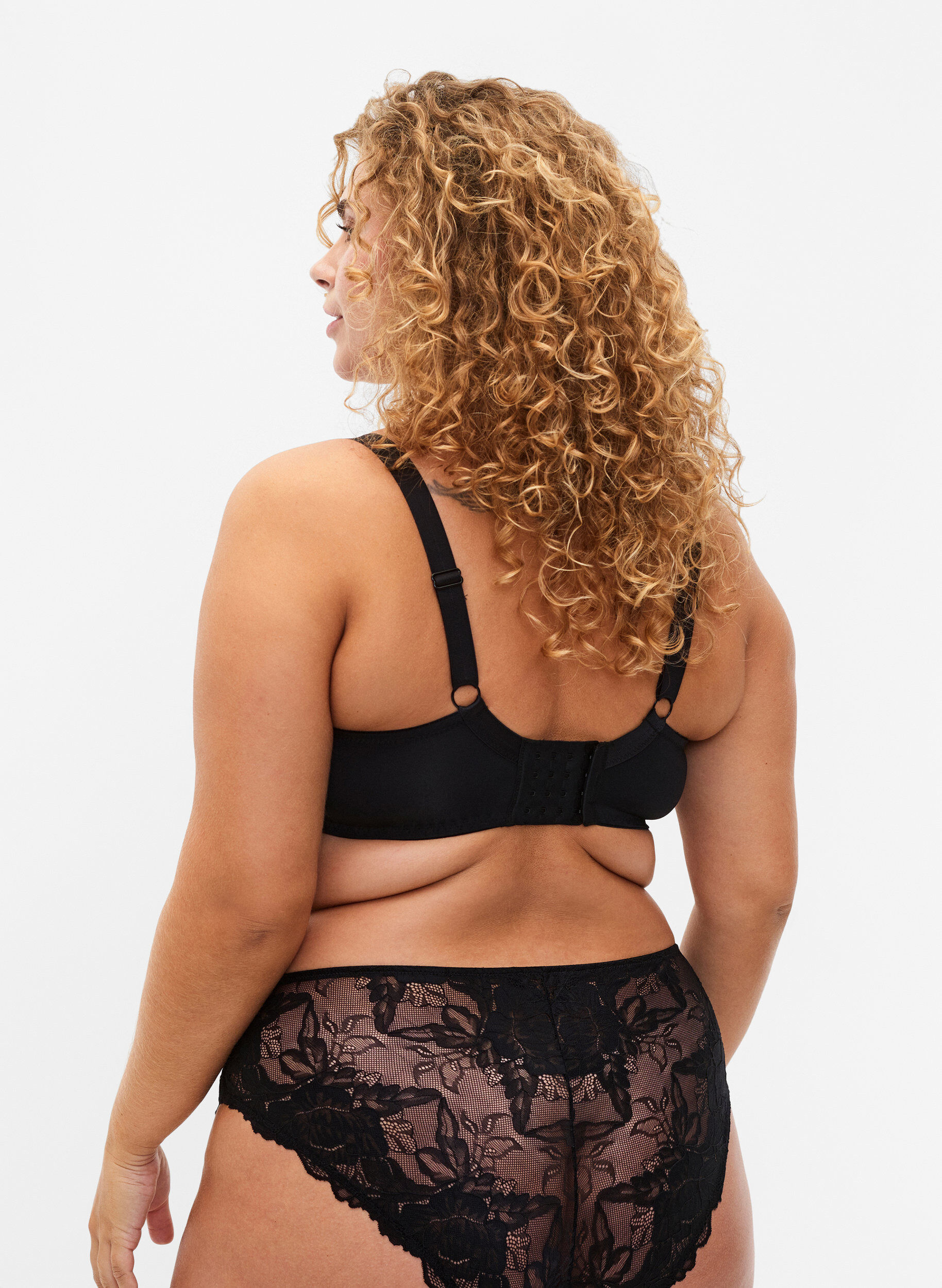 Zizzi Usztywniany biustonosz z koronka i sznurkiem, Black, Model image number 1