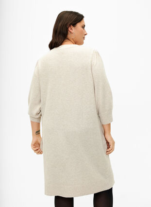 Dzianinowa sukienka z bufiastymi rekawami o dlugosci 3/4, Pumice S./White Mel., Model image number 1