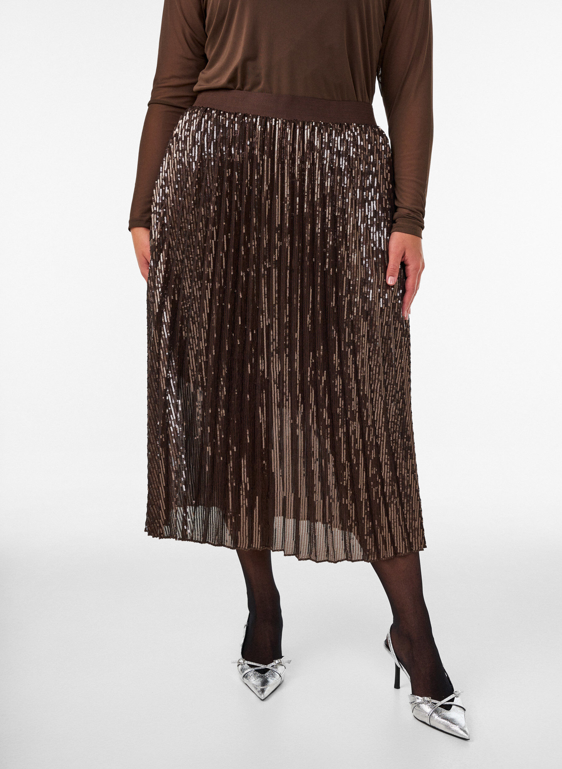 ZizziTrapezowa cekinowa sp&oacute;dnica midi, Brązowy, Model image number 2
