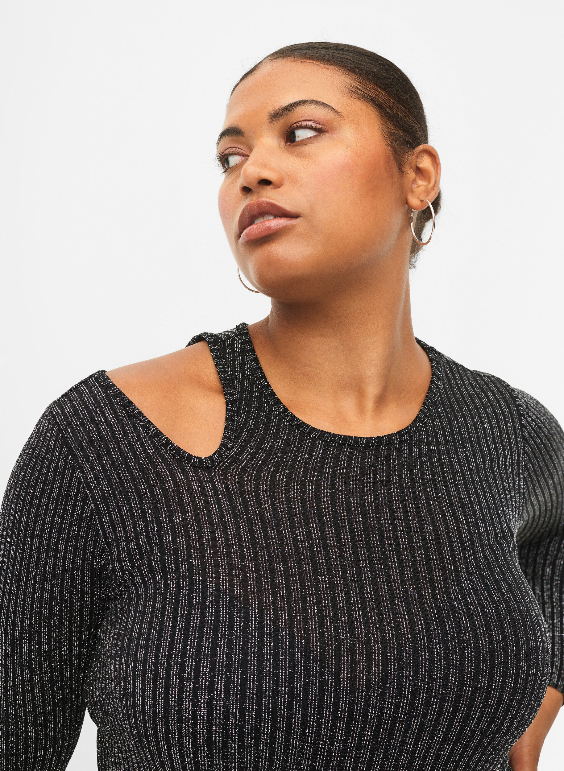 Zizzi Sukienka z dlugim rekawem, wycieciem i brokatem, B.w. Silver Stripes, Model image number 2