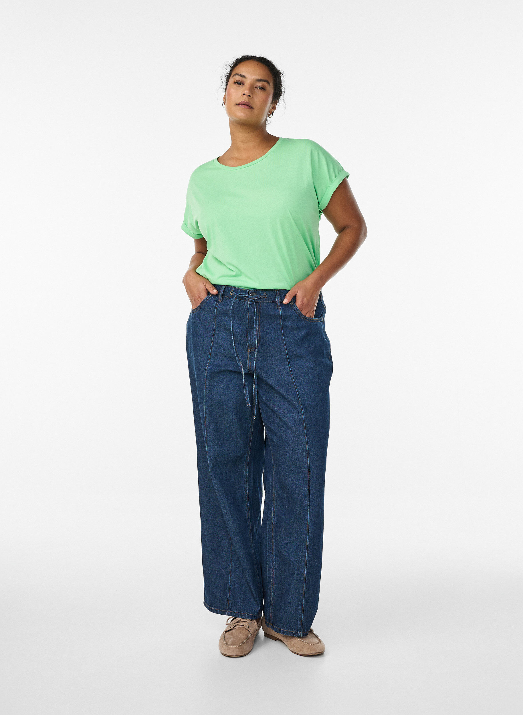 Zizzi Koszulka z kr&oacute;tkimi rekawami wykonana z mieszanki bawelny, Zielony, Model image number 1