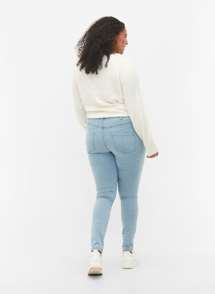 Bardzo waskie jeansy Amy z wysokim stanem, Ex Lgt Blue, Model image number 1