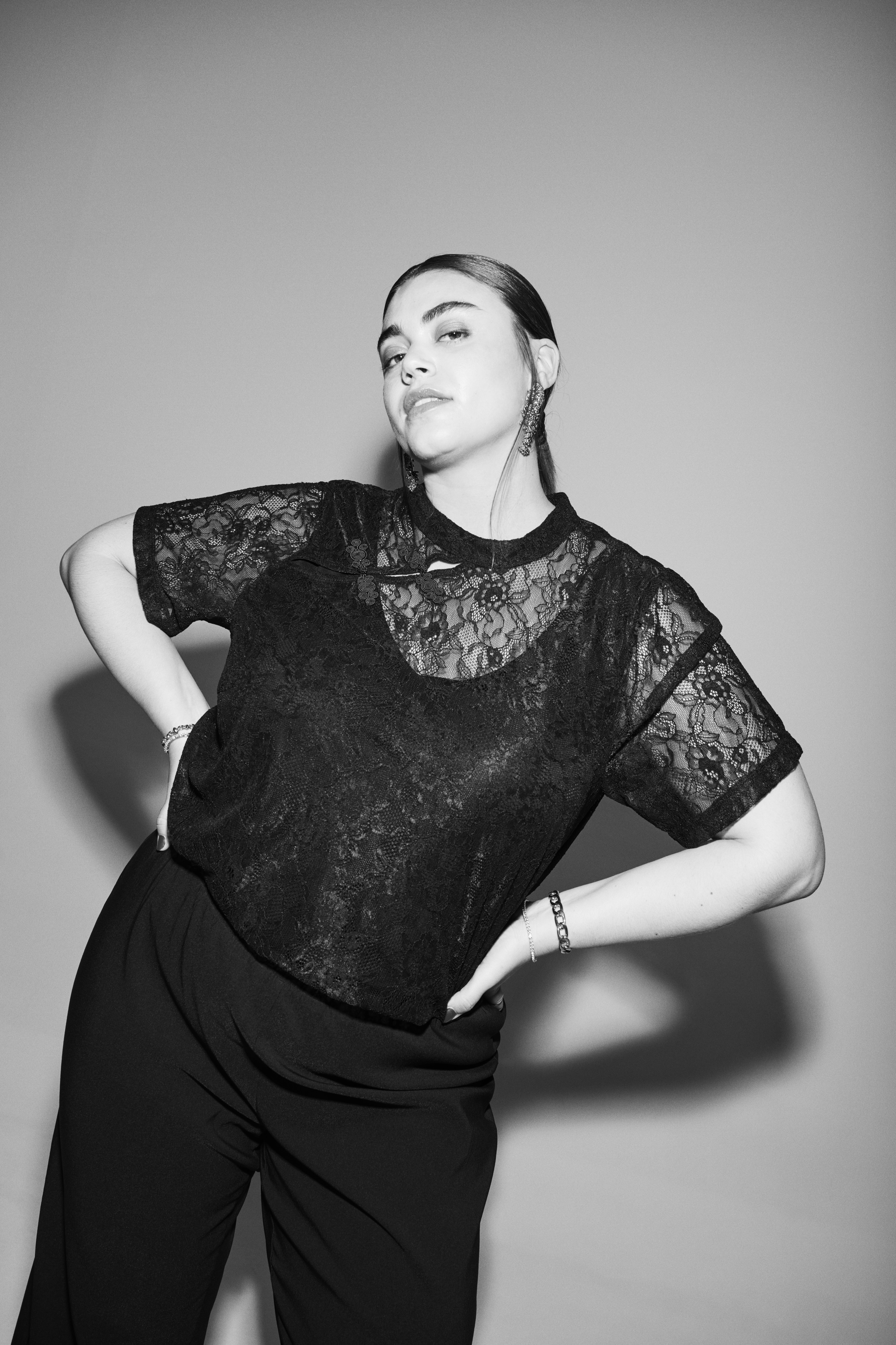 Zizzi Koronkowa bluzka z detalami, , Model