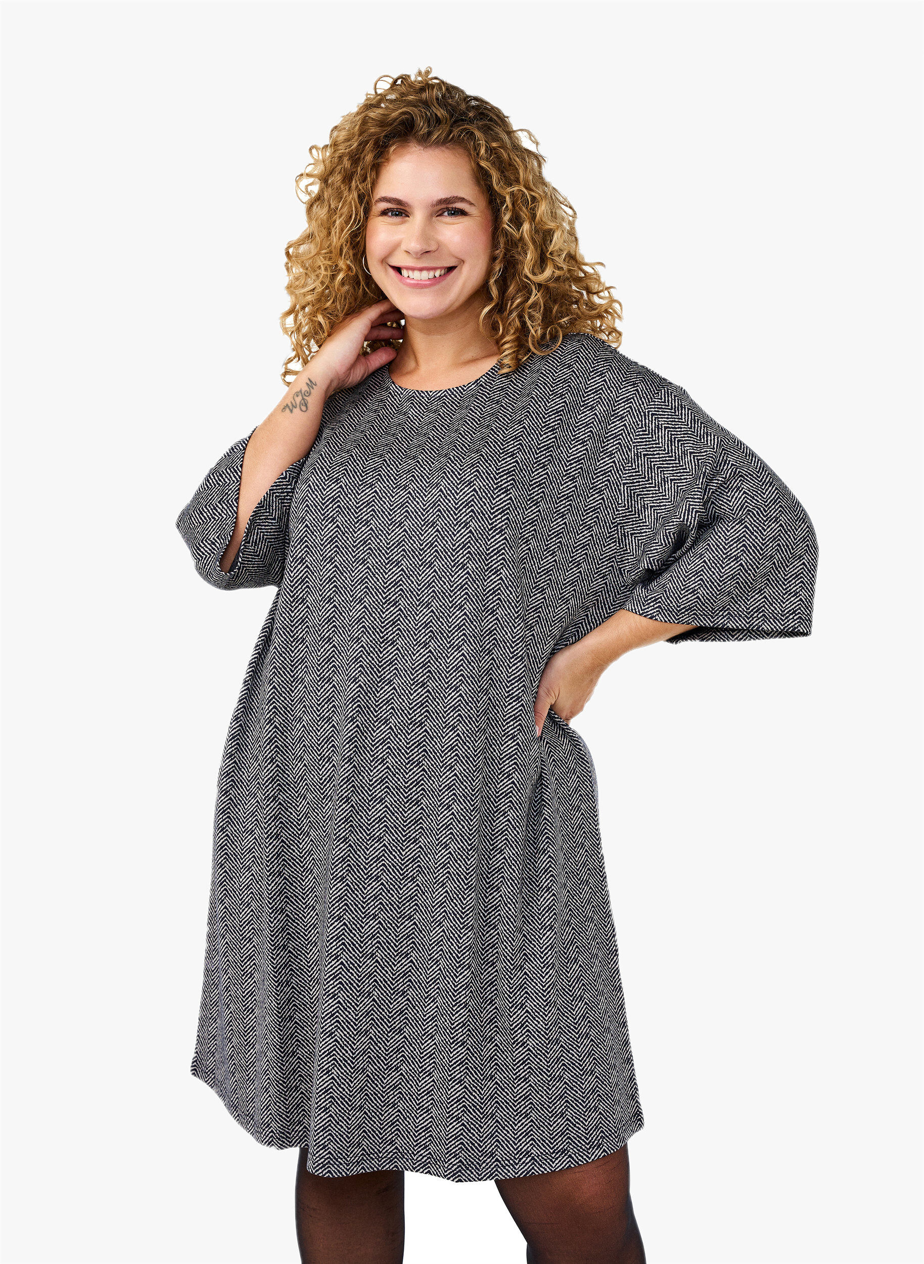 Zizzi Wzorzysta sukienka z rekawami 3/4, Niebieskie, Model image number 0