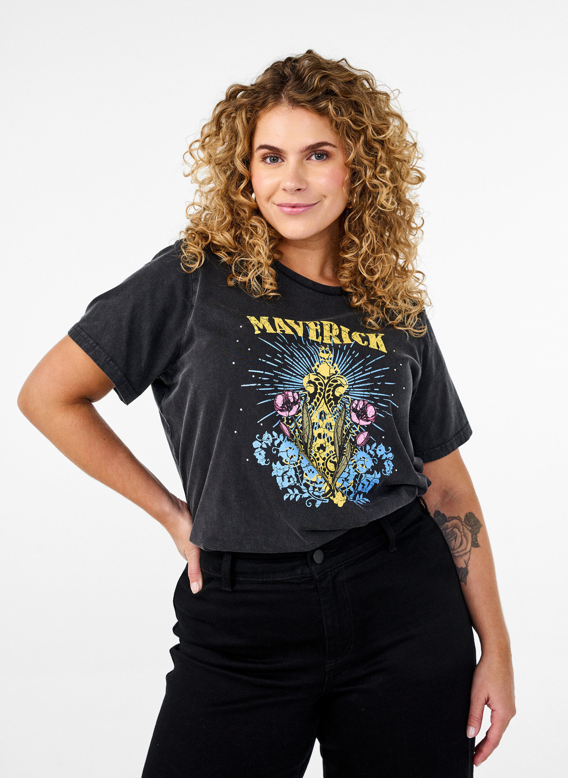 Zizzi Koszulka z bawelny organicznej z nadrukiem graficznym, Szary, Model image number 0