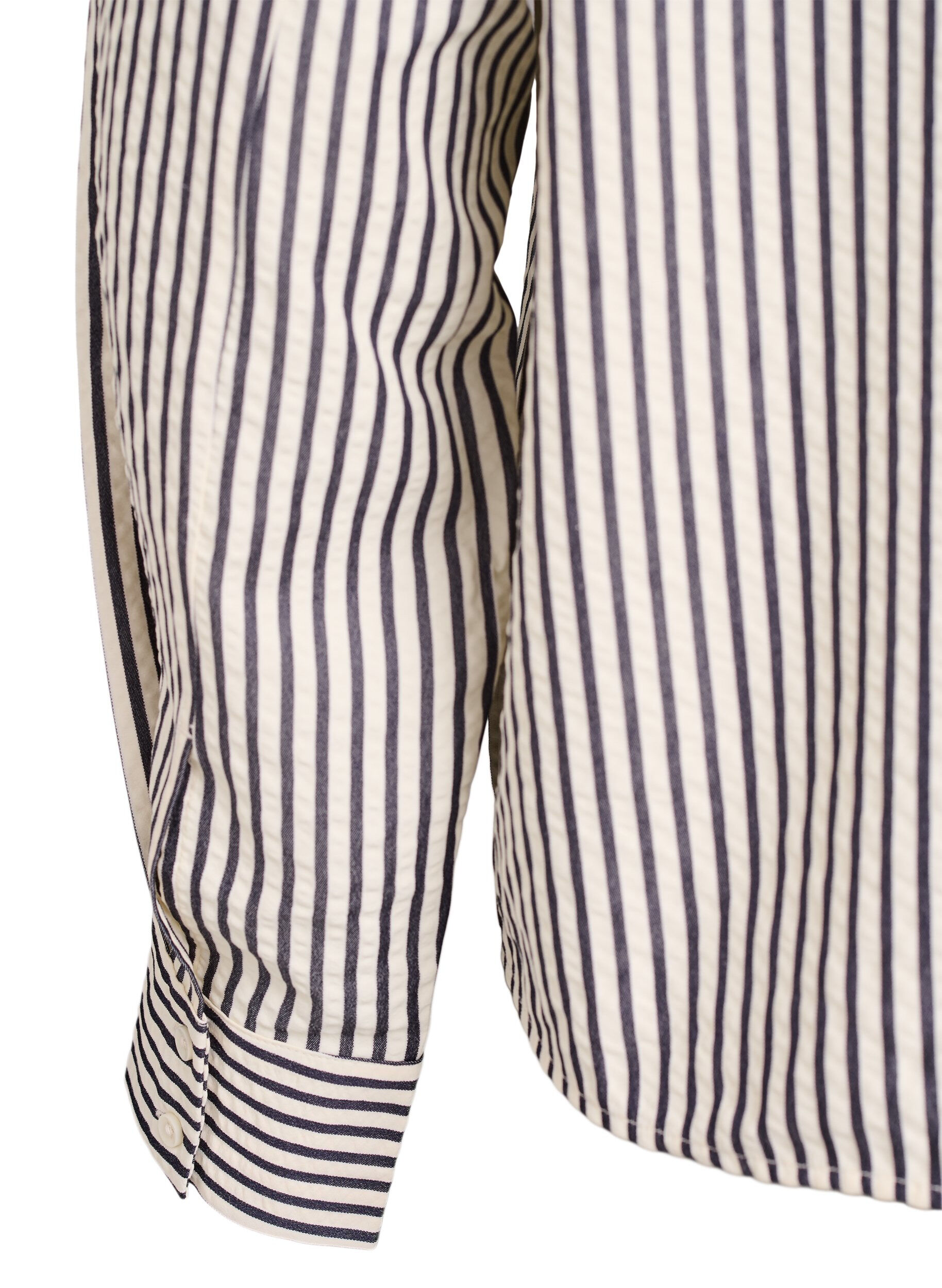 Zizzi Koszula w paski z ozdobnym guzikiem z tylu, Czarne, Packshot image number 4