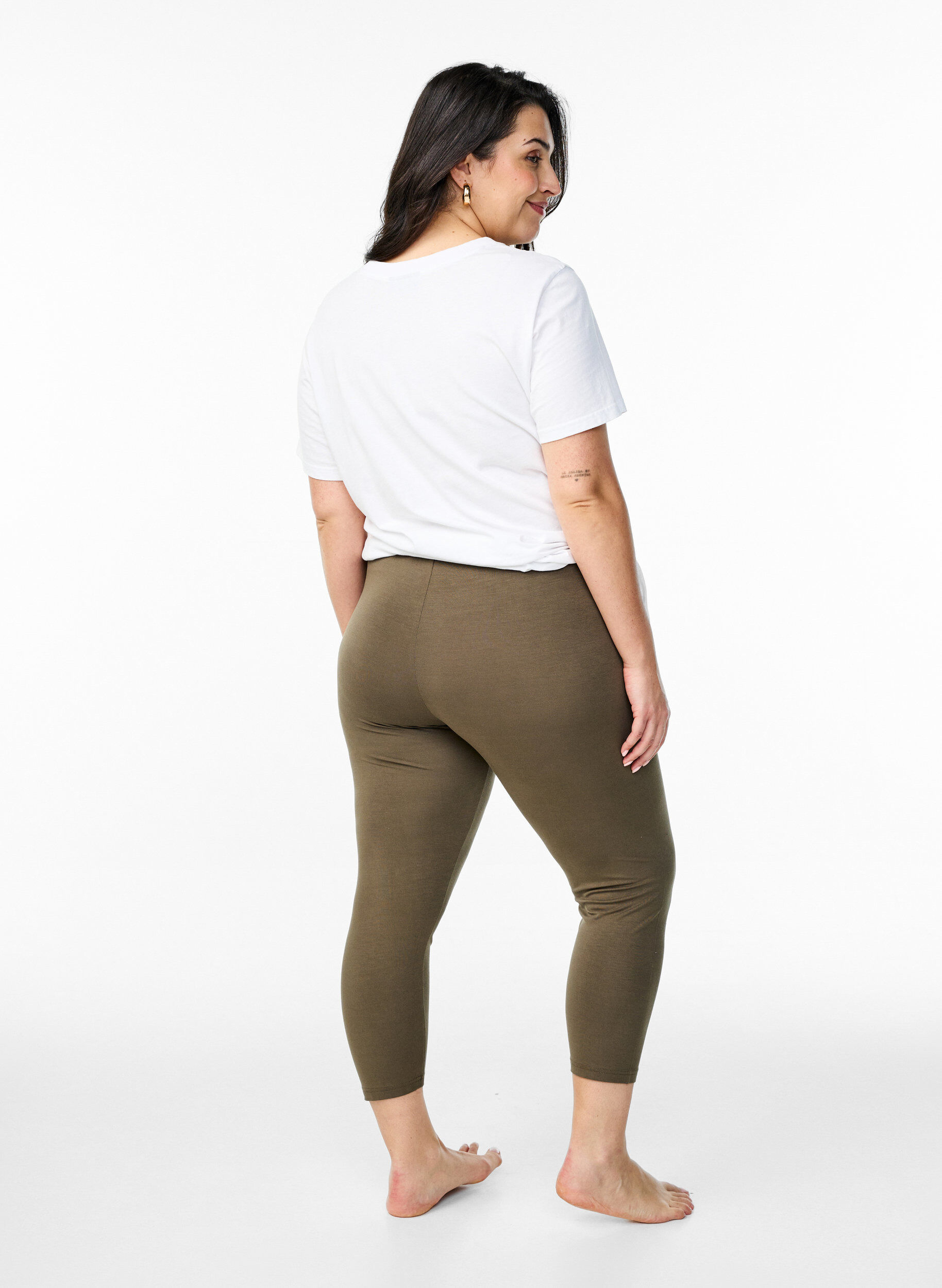 Zizzi Legginsy 3/4 typu basic z wiskozy, Zielony, Model image number 2