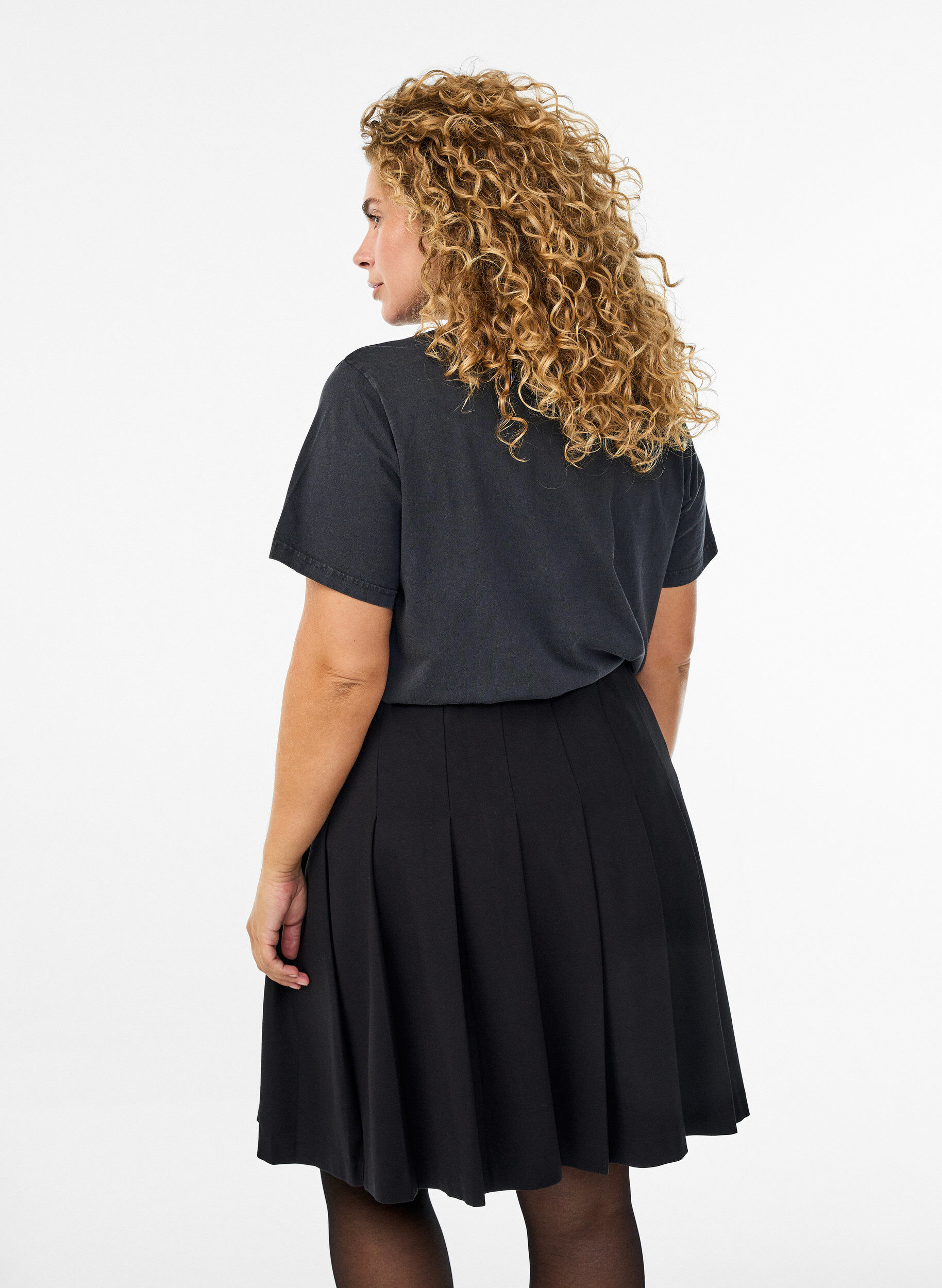 Zizzi Koszulka z bawelny organicznej z cwiekami, Szary, Model image number 2