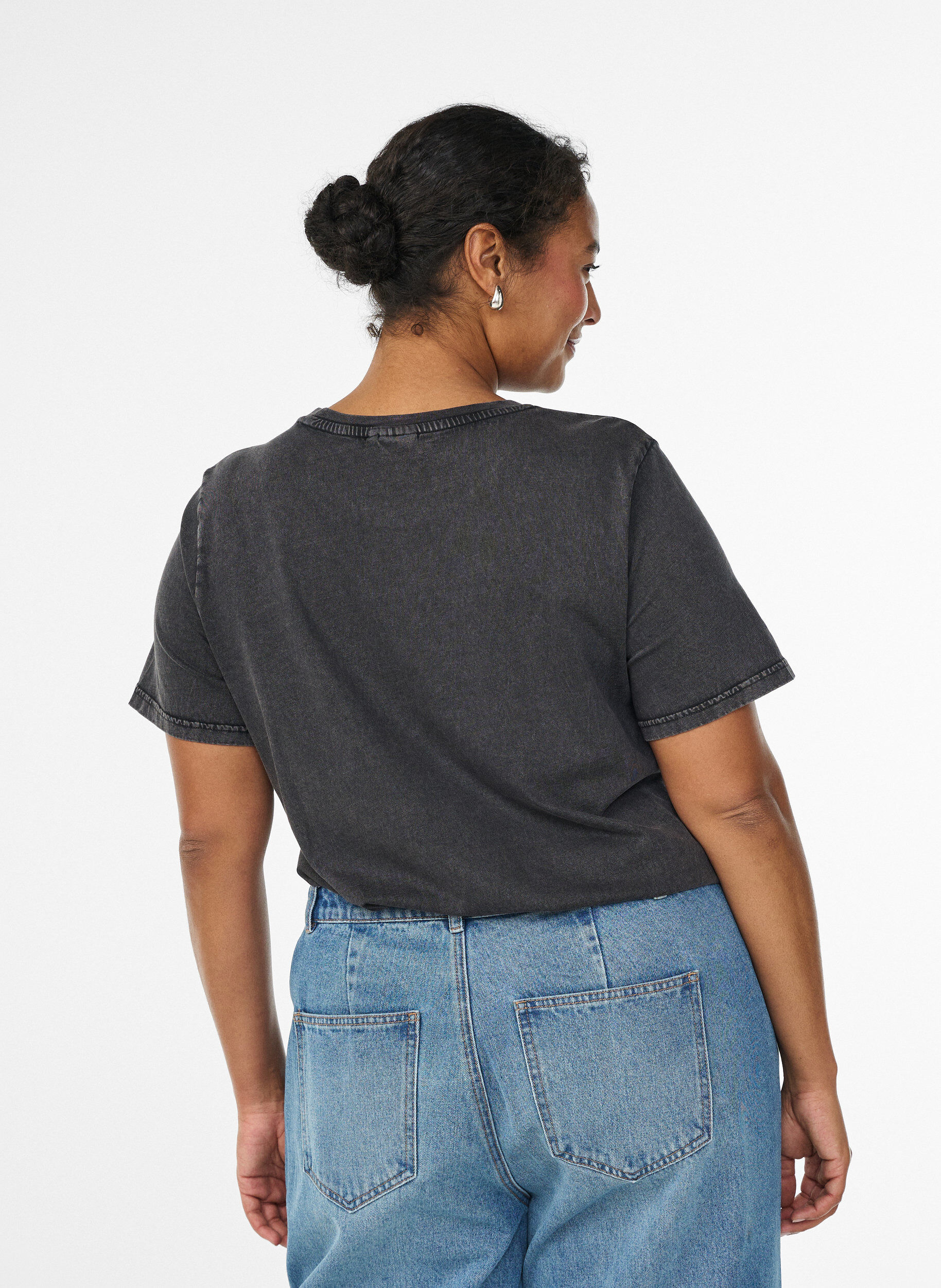 Zizzi Koszulka z organicznej bawelny z nadrukiem, Ciemnoszary, Model image number 2