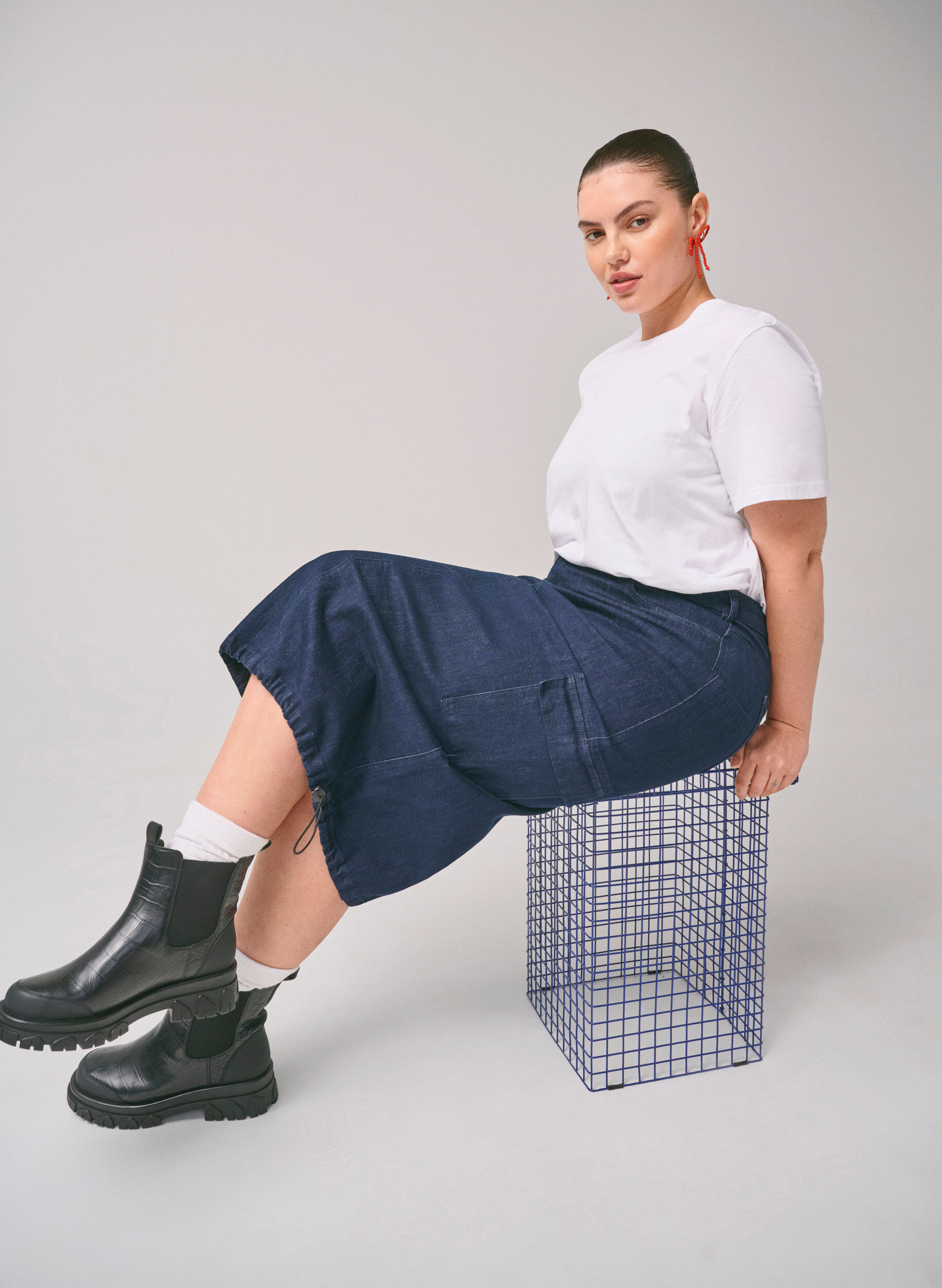 Zizzi Sp&oacute;dnica maxi z&nbsp;dzinsu, Dark Blue Denim, Image image number 0