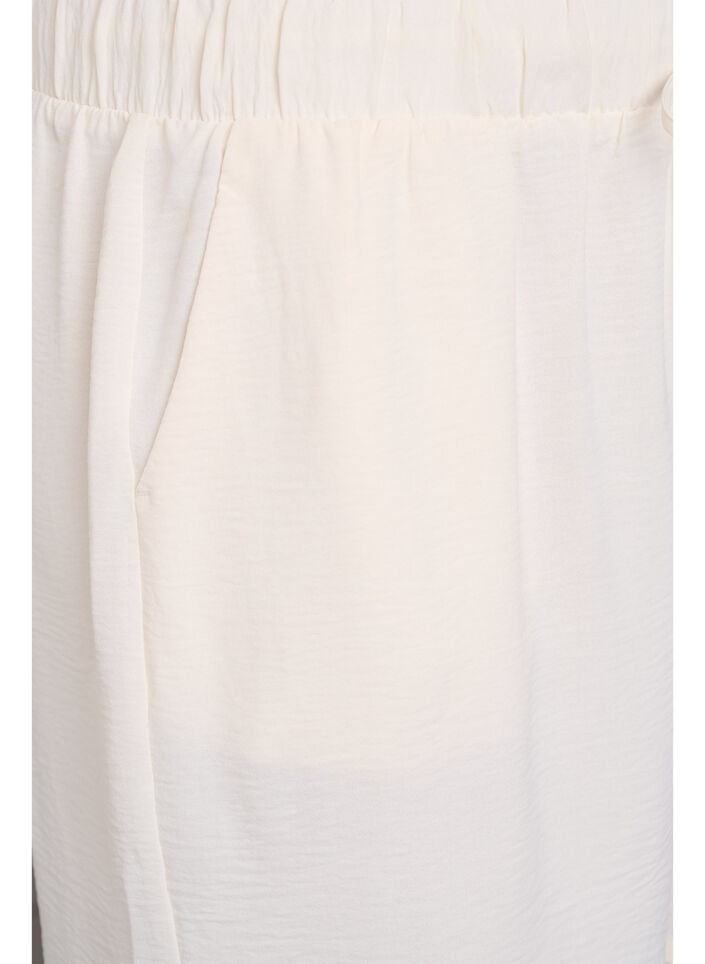 Szorty z kieszeniami i elastycznym paskiem, Biały, Packshot image number 2