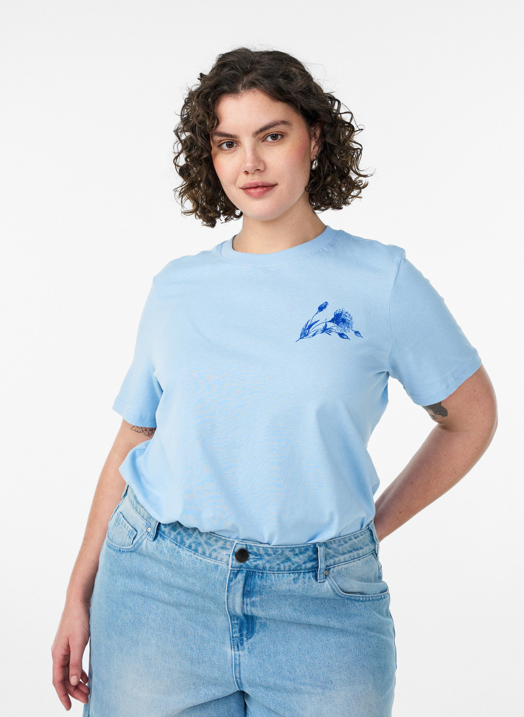 Bawelniana koszulka z nadrukiem, Niebieskie, Model