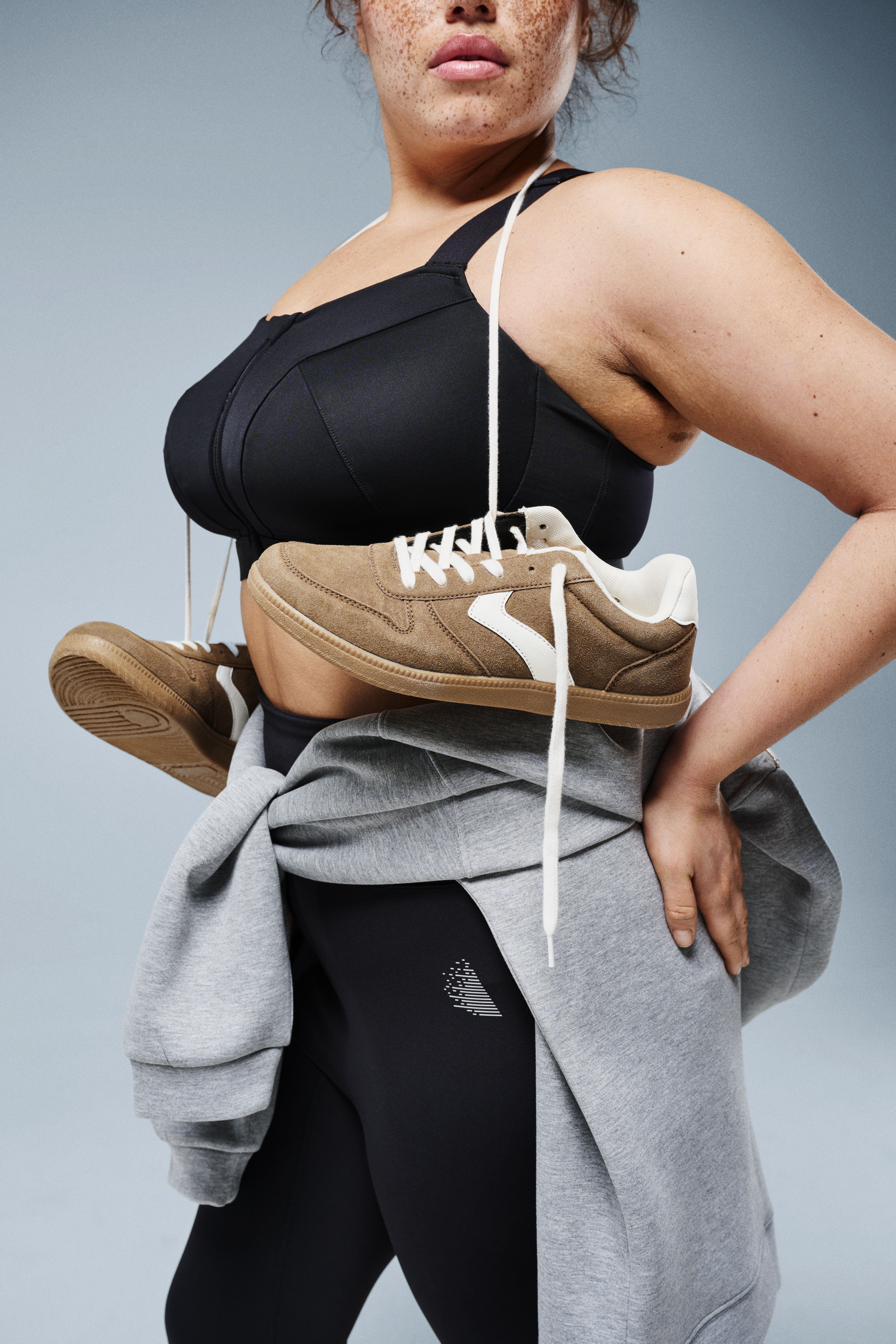 Zizzi Sportowy styl z bluzą z kapturem, , Model