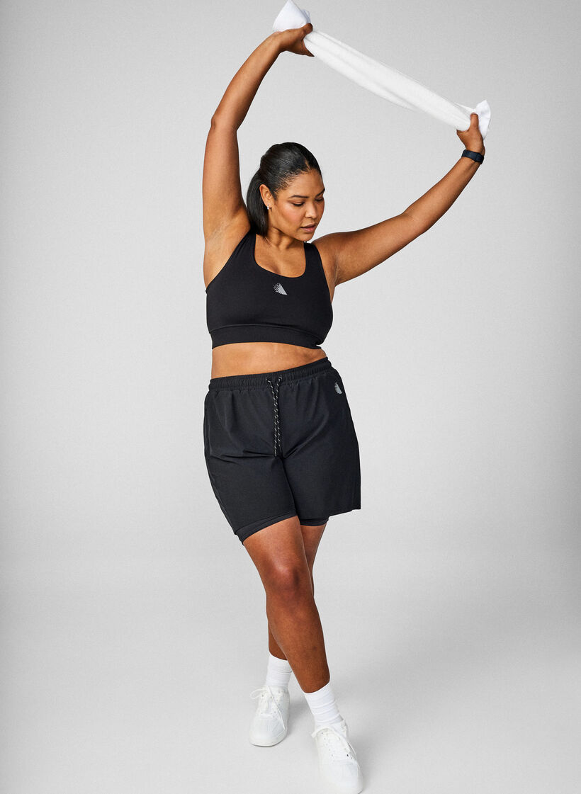 Szorty sportowe z wewnetrznymi szortami, Czarne, Image image number 0