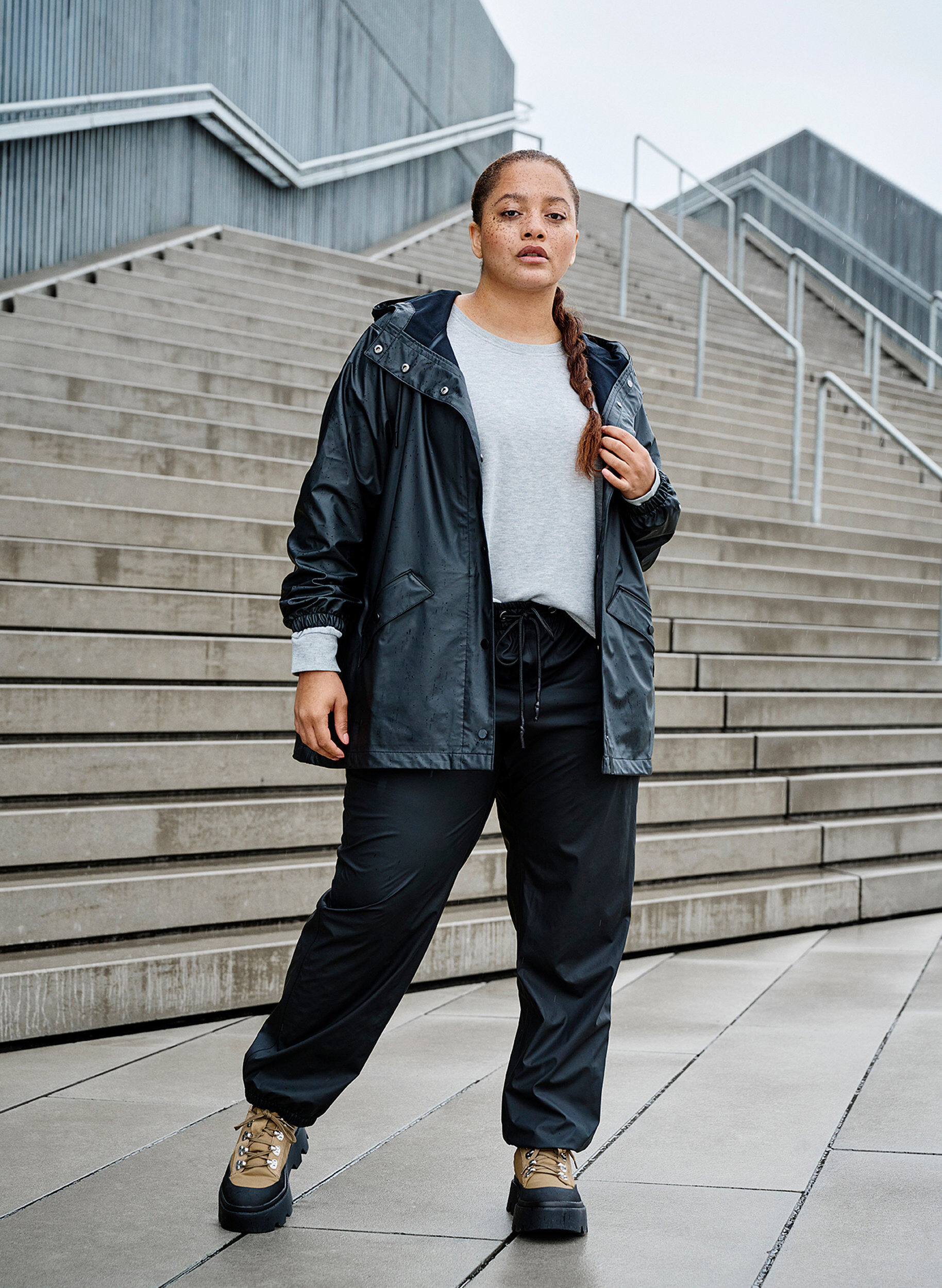 Zizzi Spodnie przeciwdeszczowe z klejonymi szwami, Black, Image image number 0