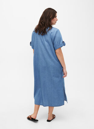 Dzinsowa sukienka z rozcieciem i krótkimi rekawami, Blue denim, Model image number 1
