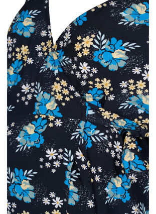Kopertowa sukienka ciazowa z wiskozy w kwiaty, Blue Flower AOP, Packshot image number 2