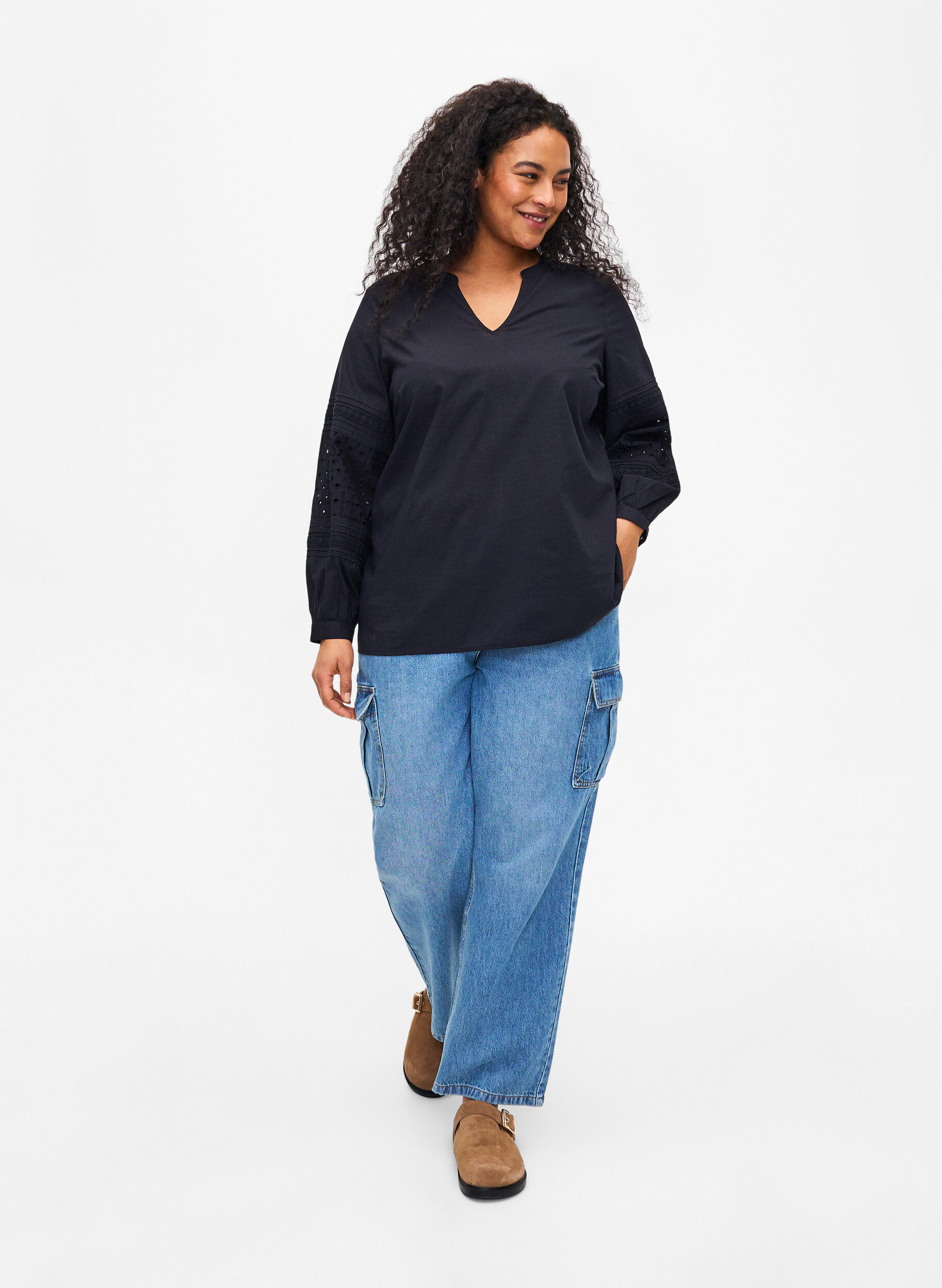 Zizzi Bluzka z dlugim rekawem z ozdobnymi detalami, Black, Model image number 3