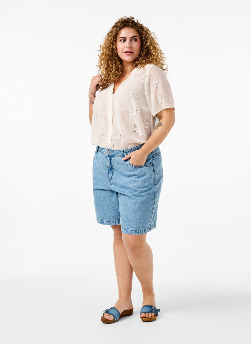 Bluzka koszulowa z krótkim rekawem i haftem angielskim, Antique White, Model image number 2