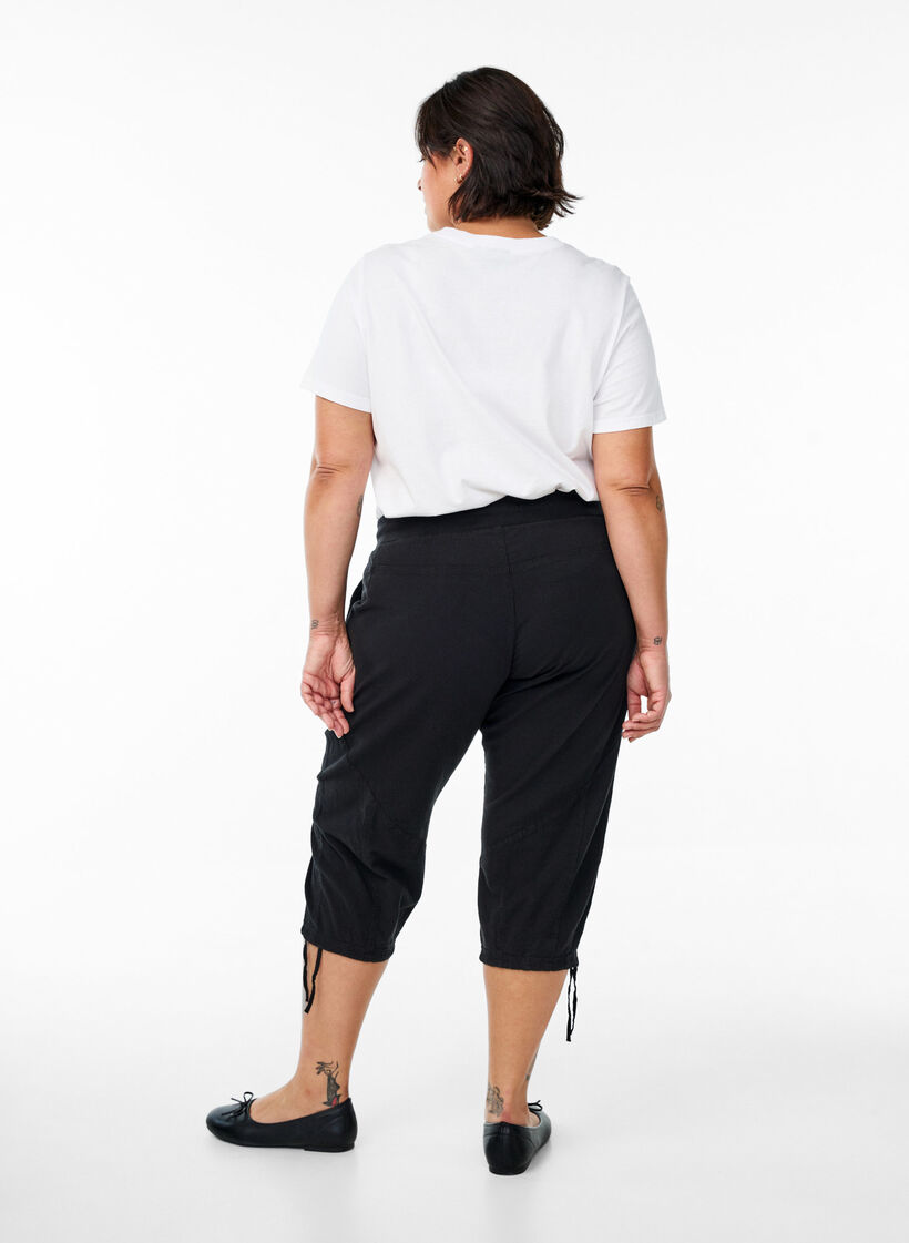 Bawelniane spodnie capri, Czarne, Model image number 1