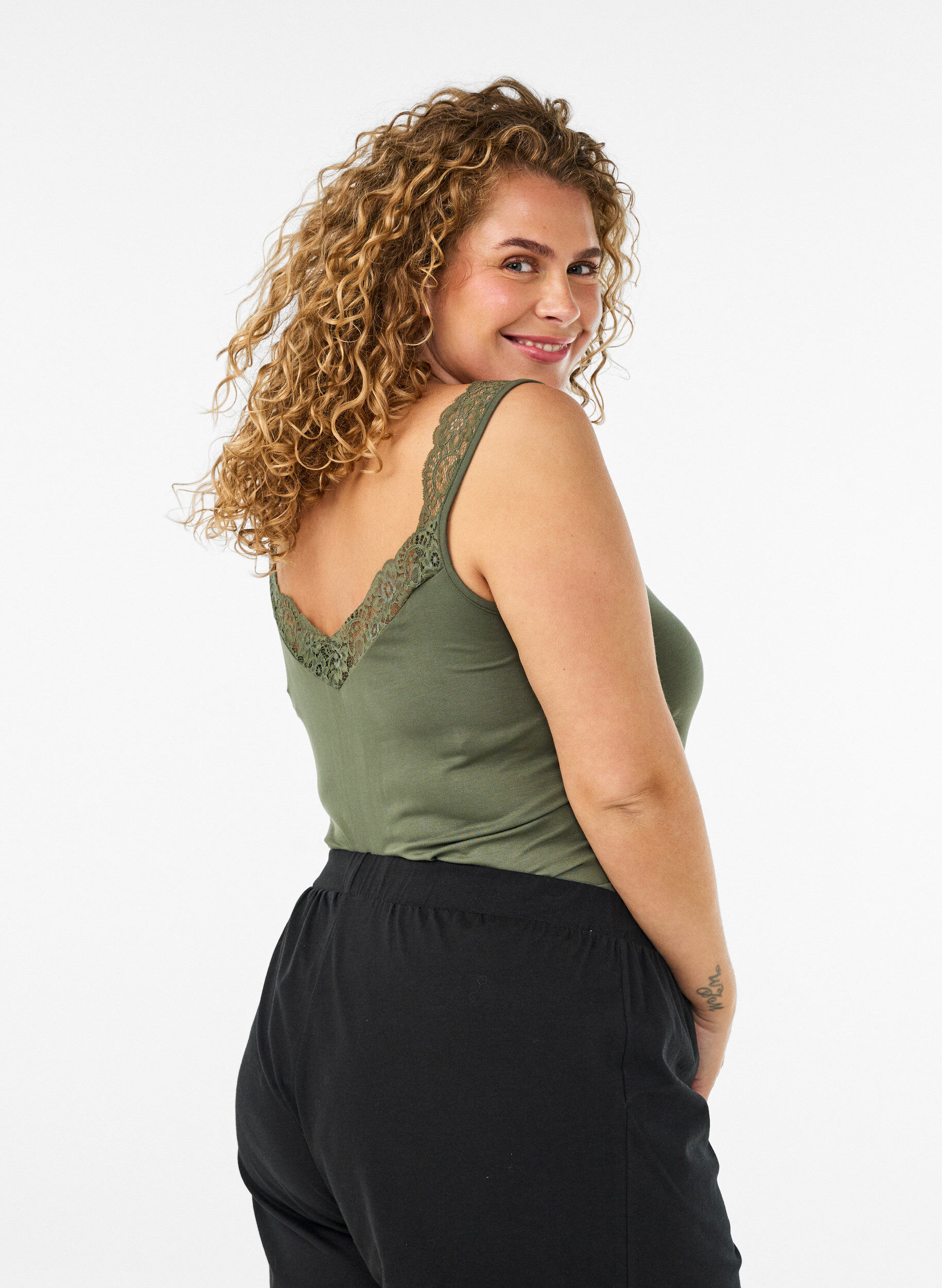 ZizziWiskozowy top z koronkowym brzegiem, Zielony, Model image number 2