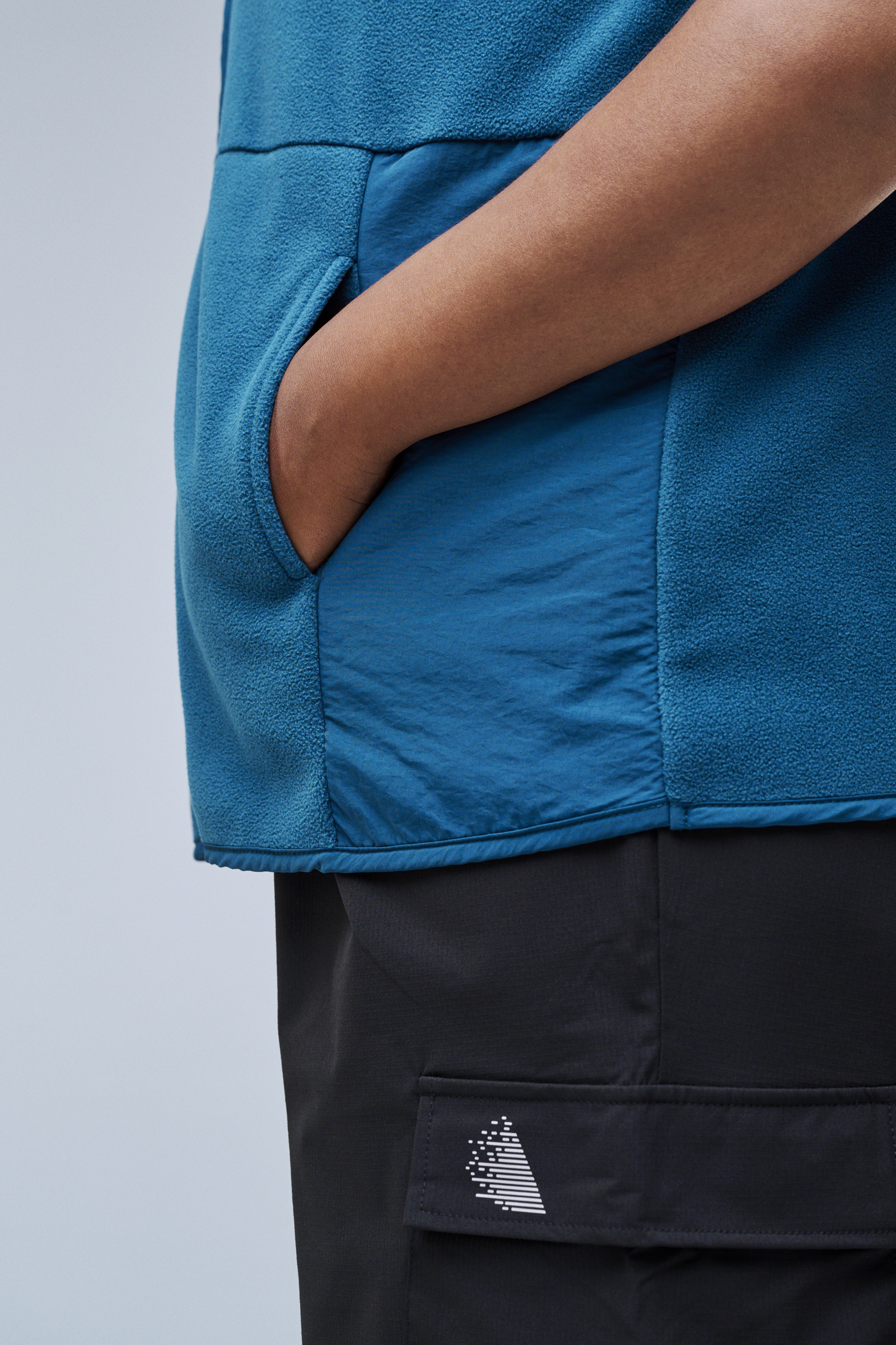 Zizzi Kamizelka z wysokim kołnierzem, , Model