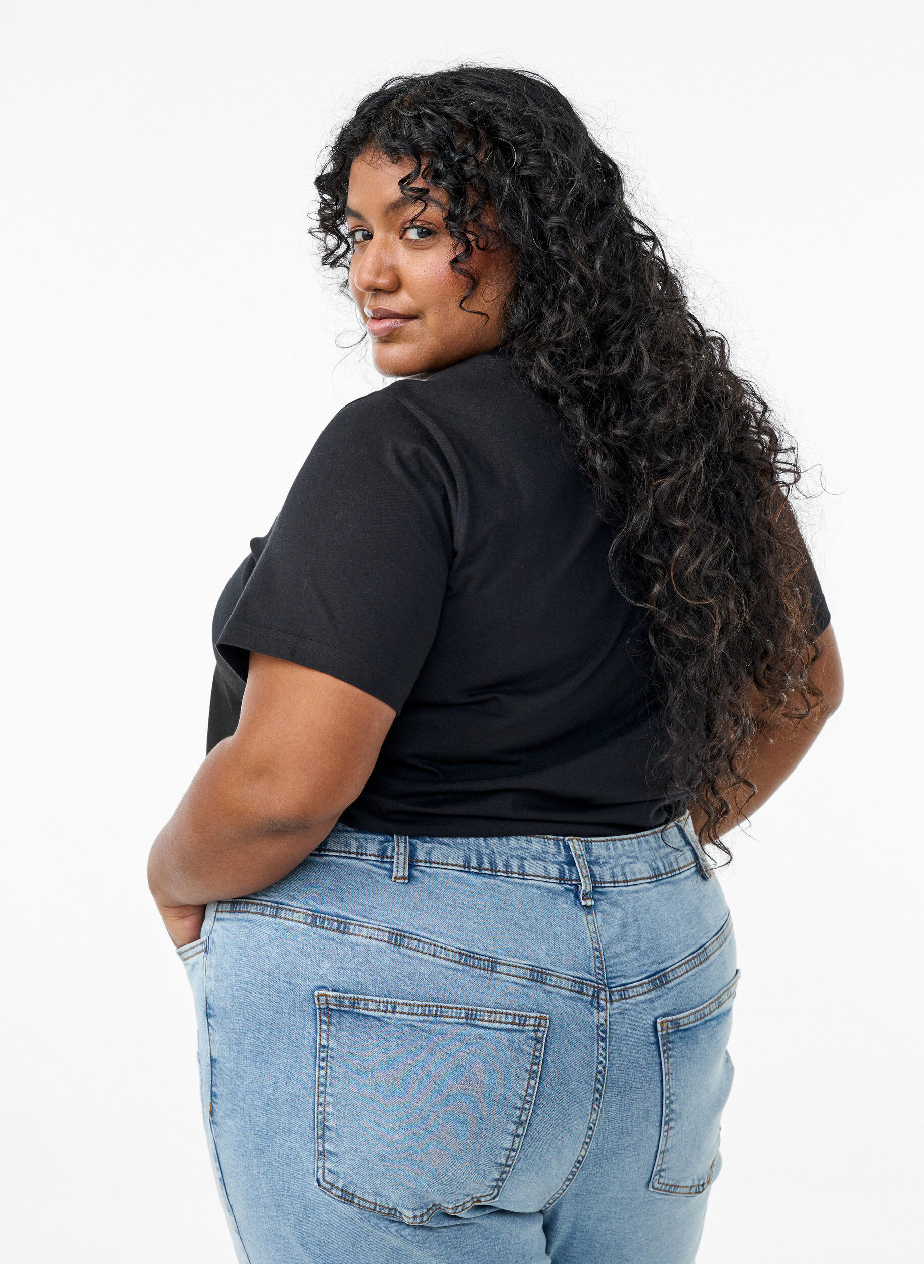 Zizzi Koszulka z ozdobnymi detalami, Czarne, Model image number 2