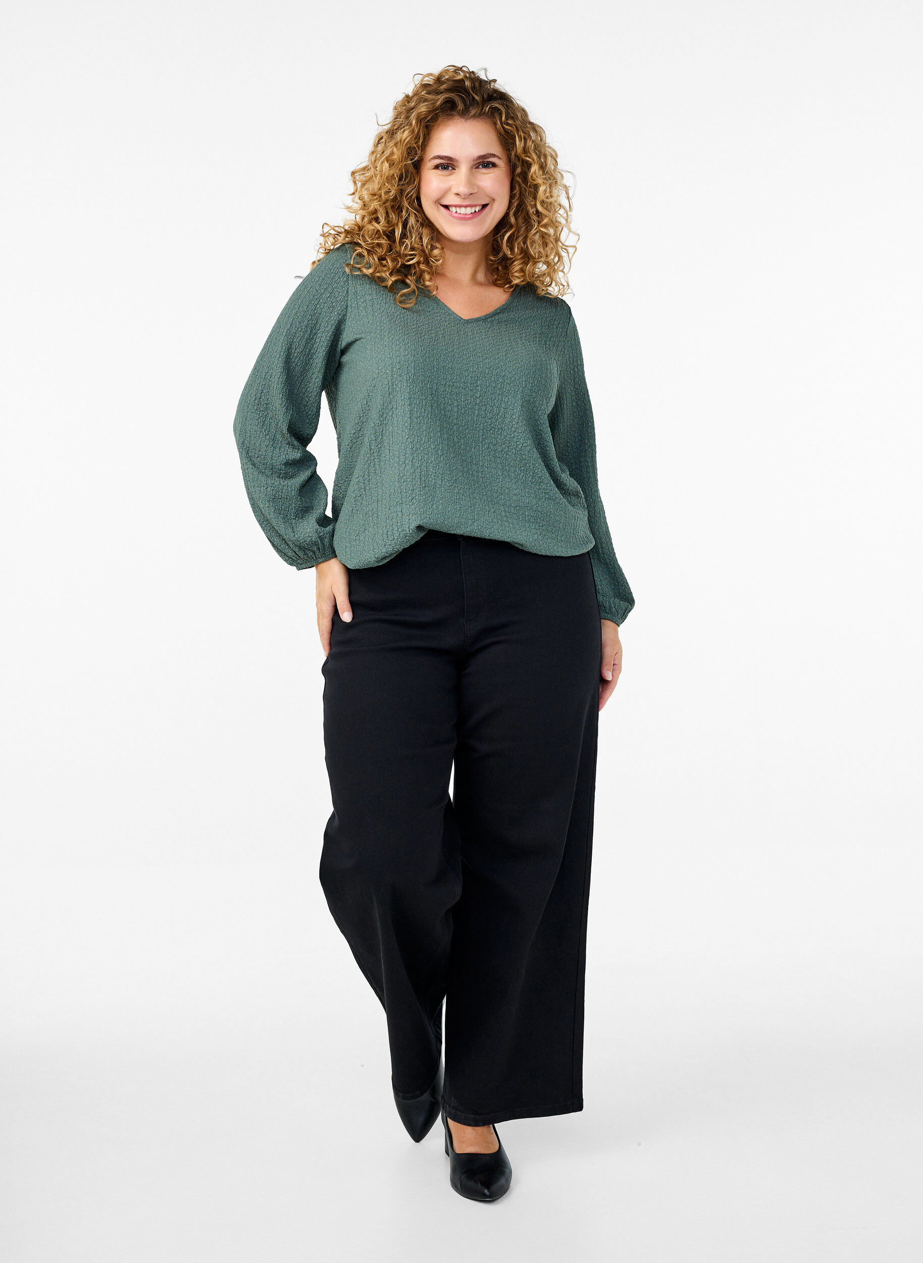 Zizzi FLASH - Bluzka z faktura i dlugimi rekawami, Balsam Green, Model image number 2