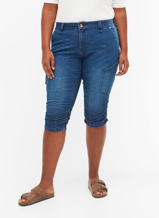 Waskie jeansy capri z kieszeniami, Dark blue denim, Model image number 3