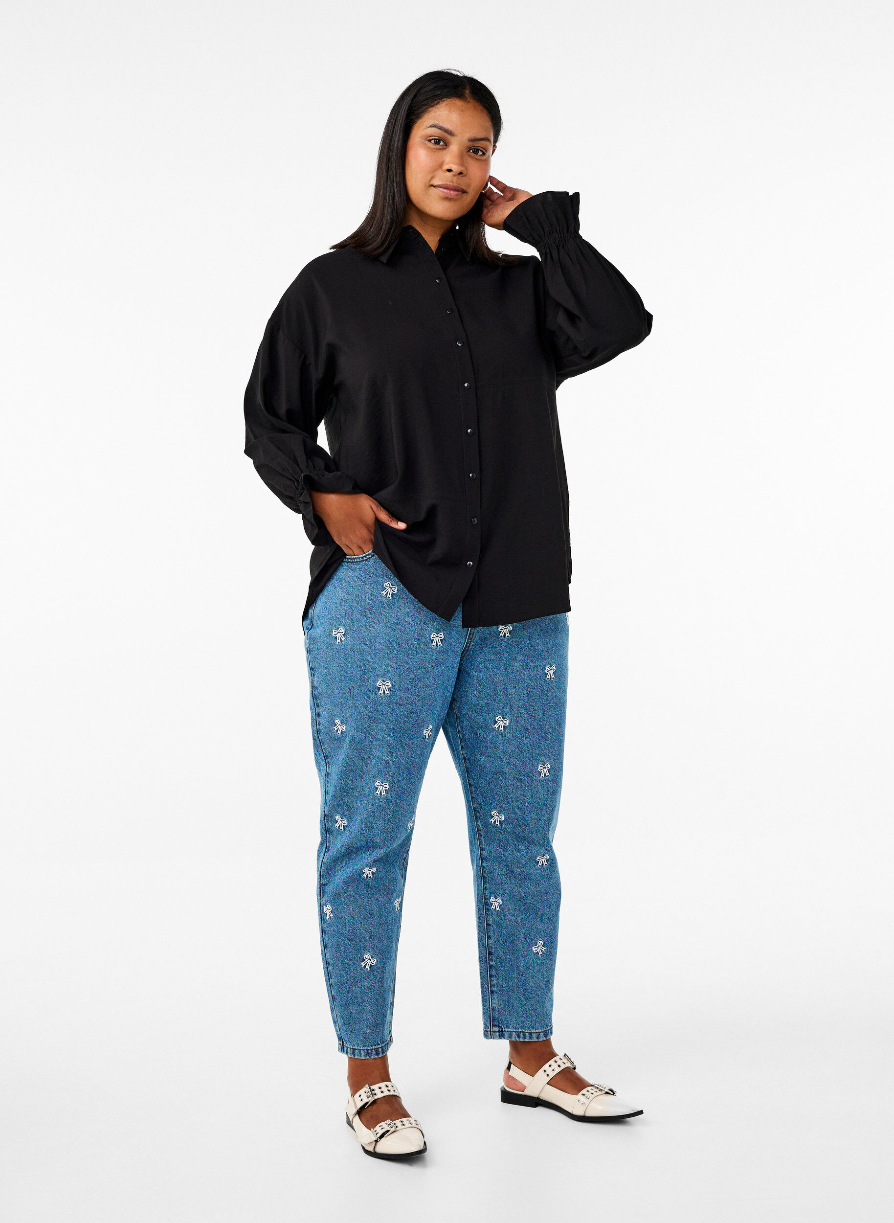 Zizzi Koszula z dlugimi rekawami i falbankami, Czarne, Model image number 1