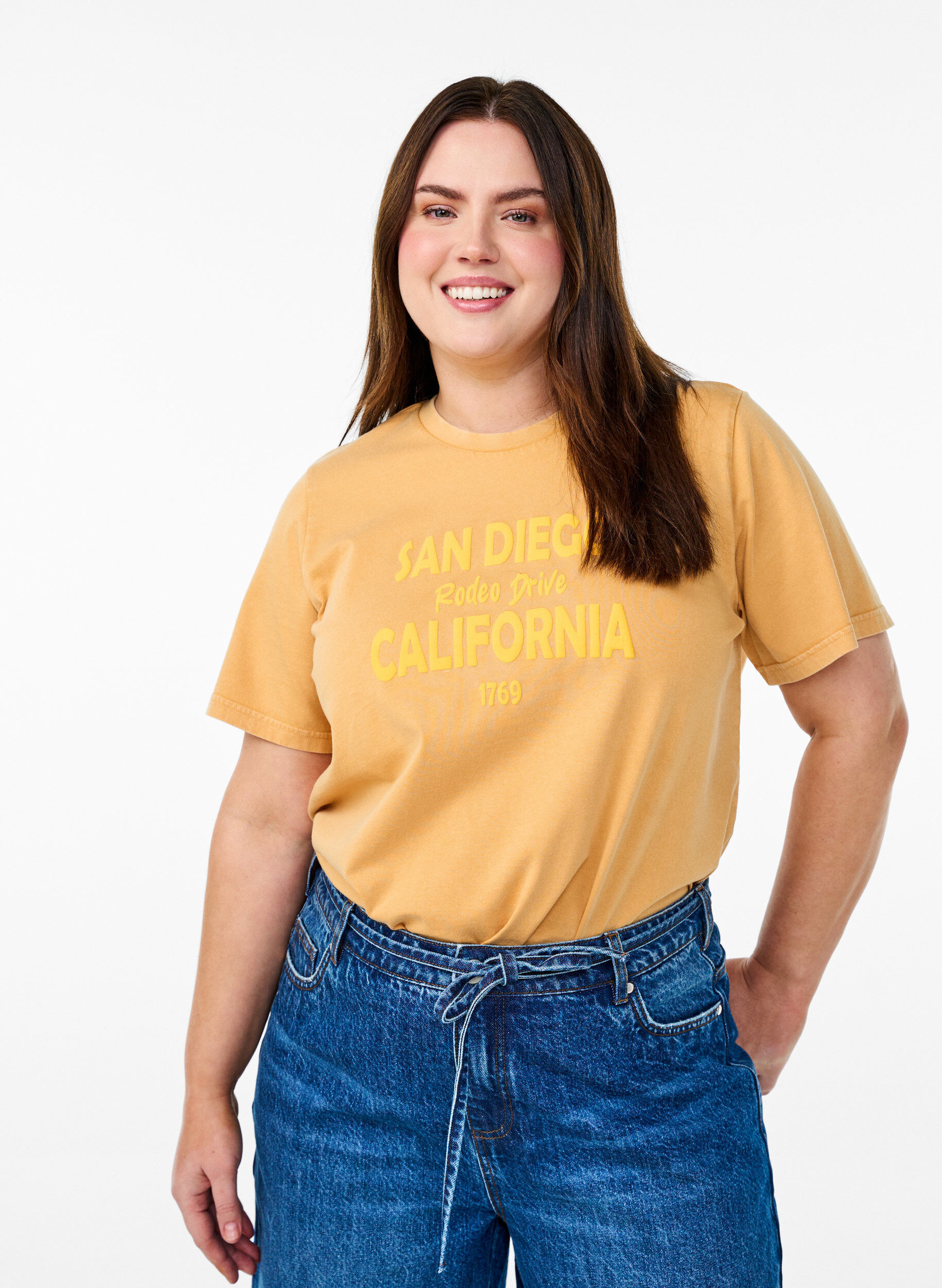 Koszulka z bawelny organicznej z fajnym nadrukiem, Ż&oacute;łty, Model