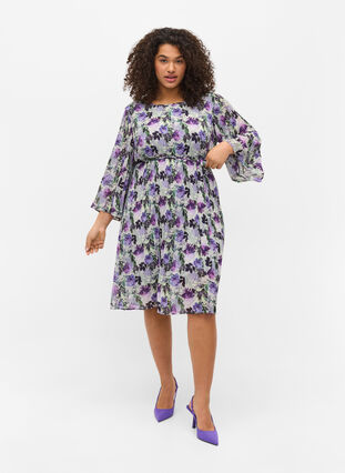 Wzorzysta plisowana sukienka z wiazaniem, Purple Flower Mix, Model image number 2