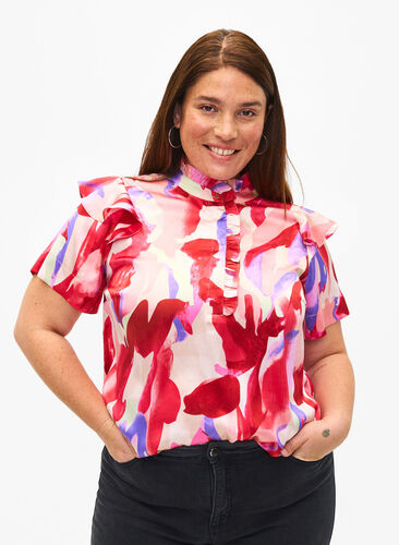 Satynowa bluzka koszulowa z nadrukiem i falbankami, Geranium Graphic AOP, Model image number 0