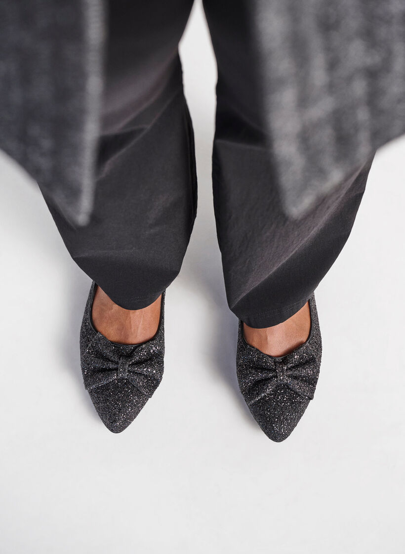 Szerokie, brokatowe baleriny z kokardka, Black, Image image number 0