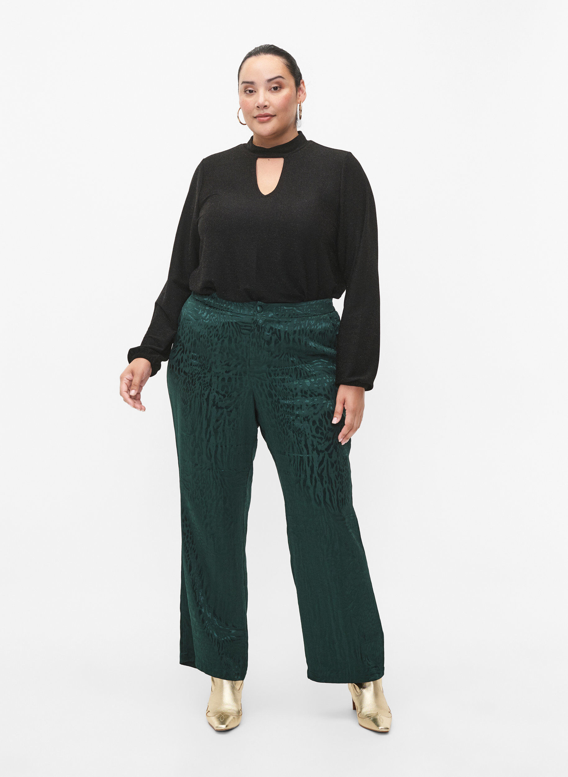 Zizzi Brokatowa bluzka z dlugimi rekawami, okraglym dekoltem i detalami w serek, Black Black, Model image number 3