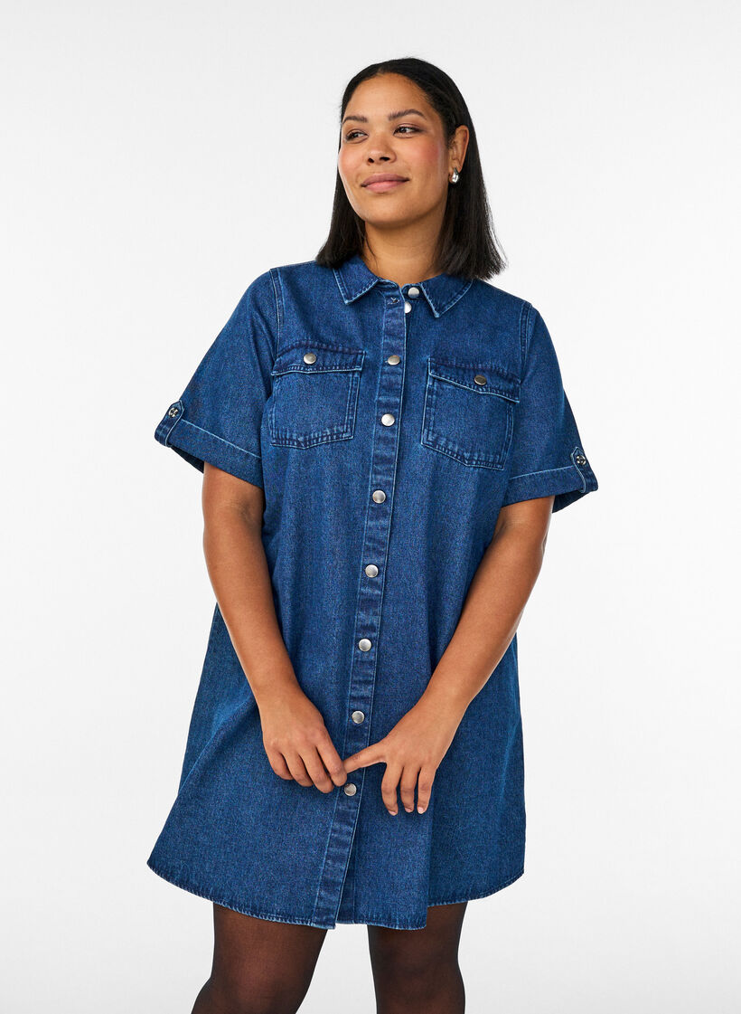 Denim sukienka z kr&oacute;tkimi rekawami i guziki, Niebieskie, Model image number 0
