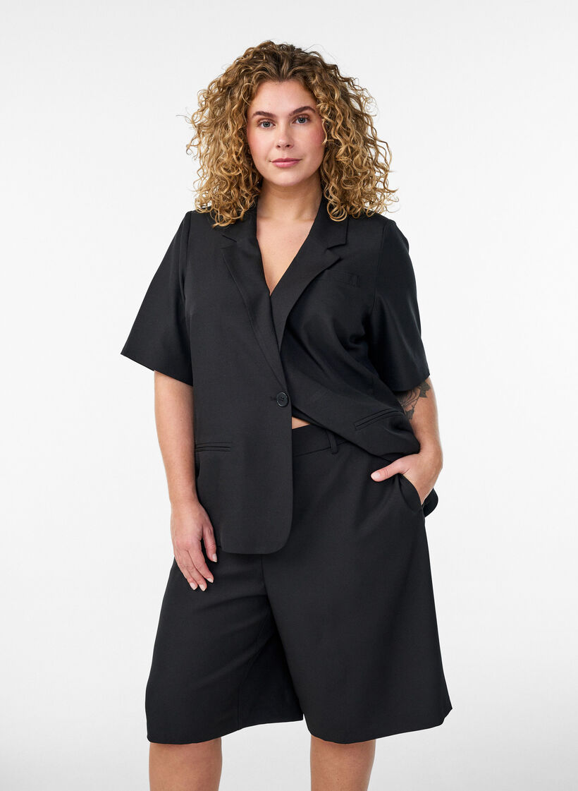 Luzne bermudy na wysokim stanie zamka, Czarne, Model image number 0