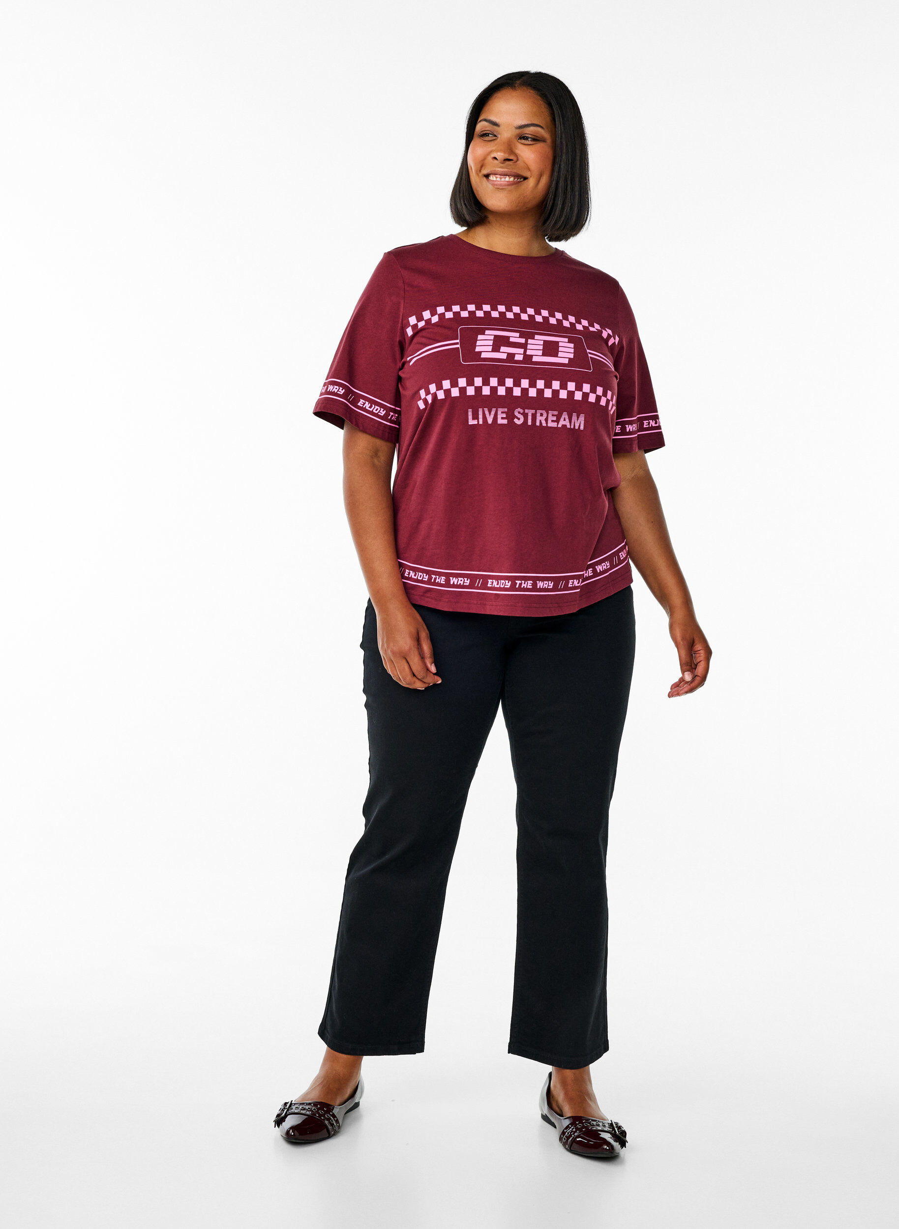 Jeansy Gemma z wysokim stanem o regularnym kroju, Czarne, Model