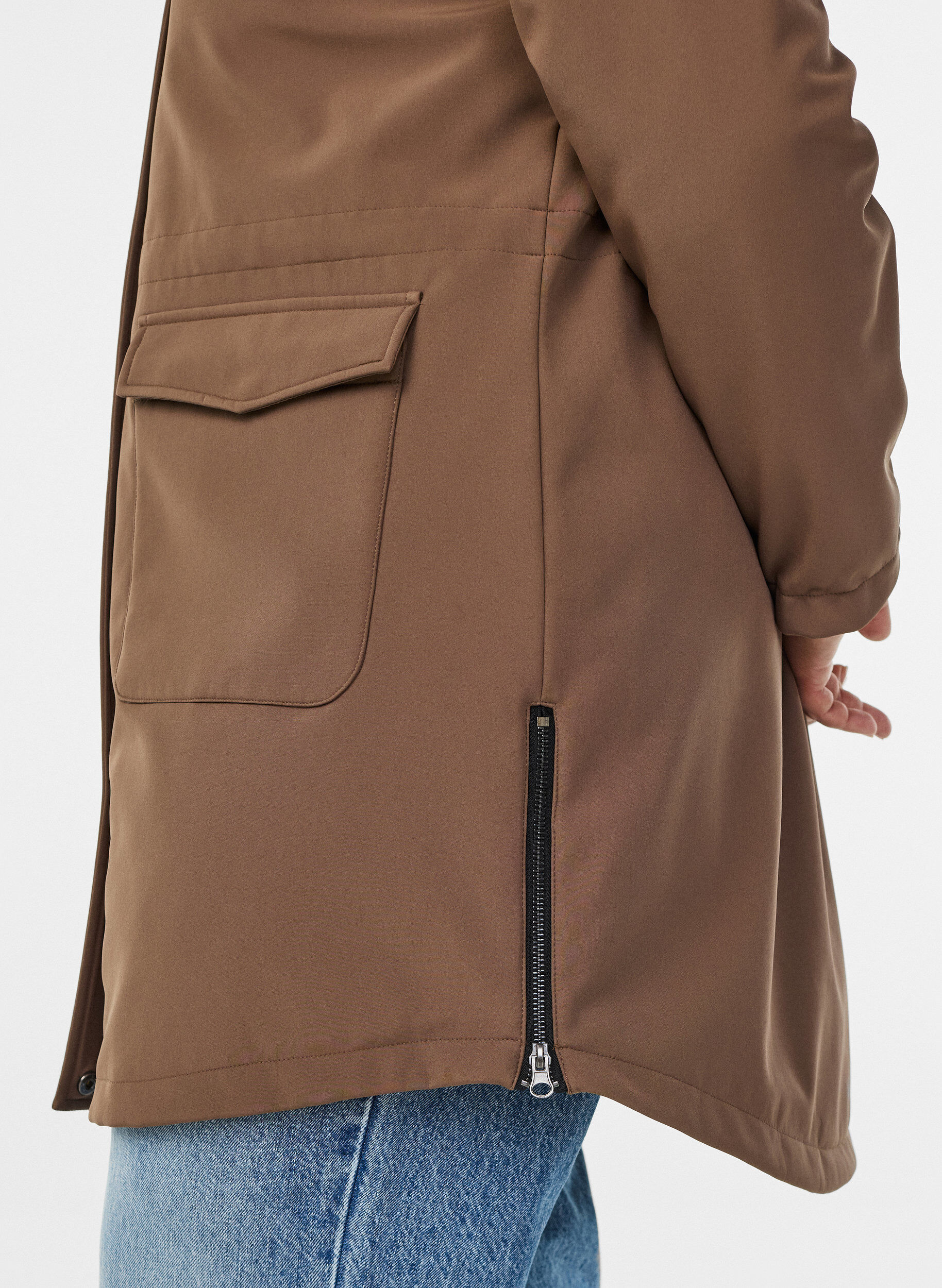 ZizziHydrofobowa kurtka softshell z pikowana podszewka, Brązowy, Model image number 3
