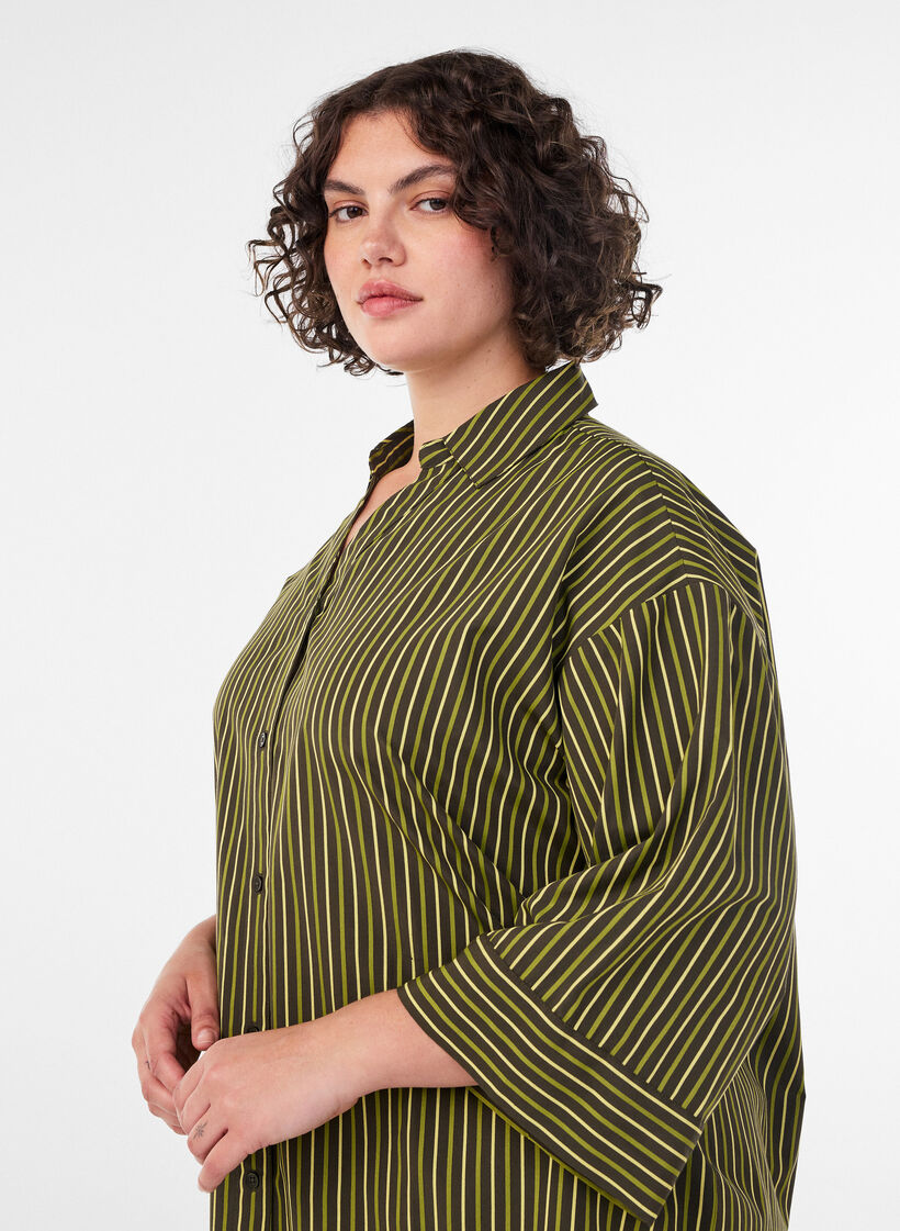 Luzna koszula w paski z rekawami 3/4, Zielony, Model