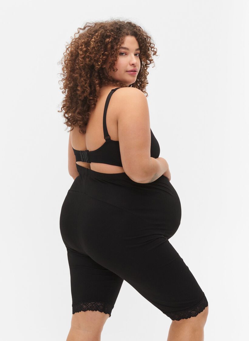 Ciazowe szorty rowerowe z koronkowym wykonczeniem, Black, Model image number 1