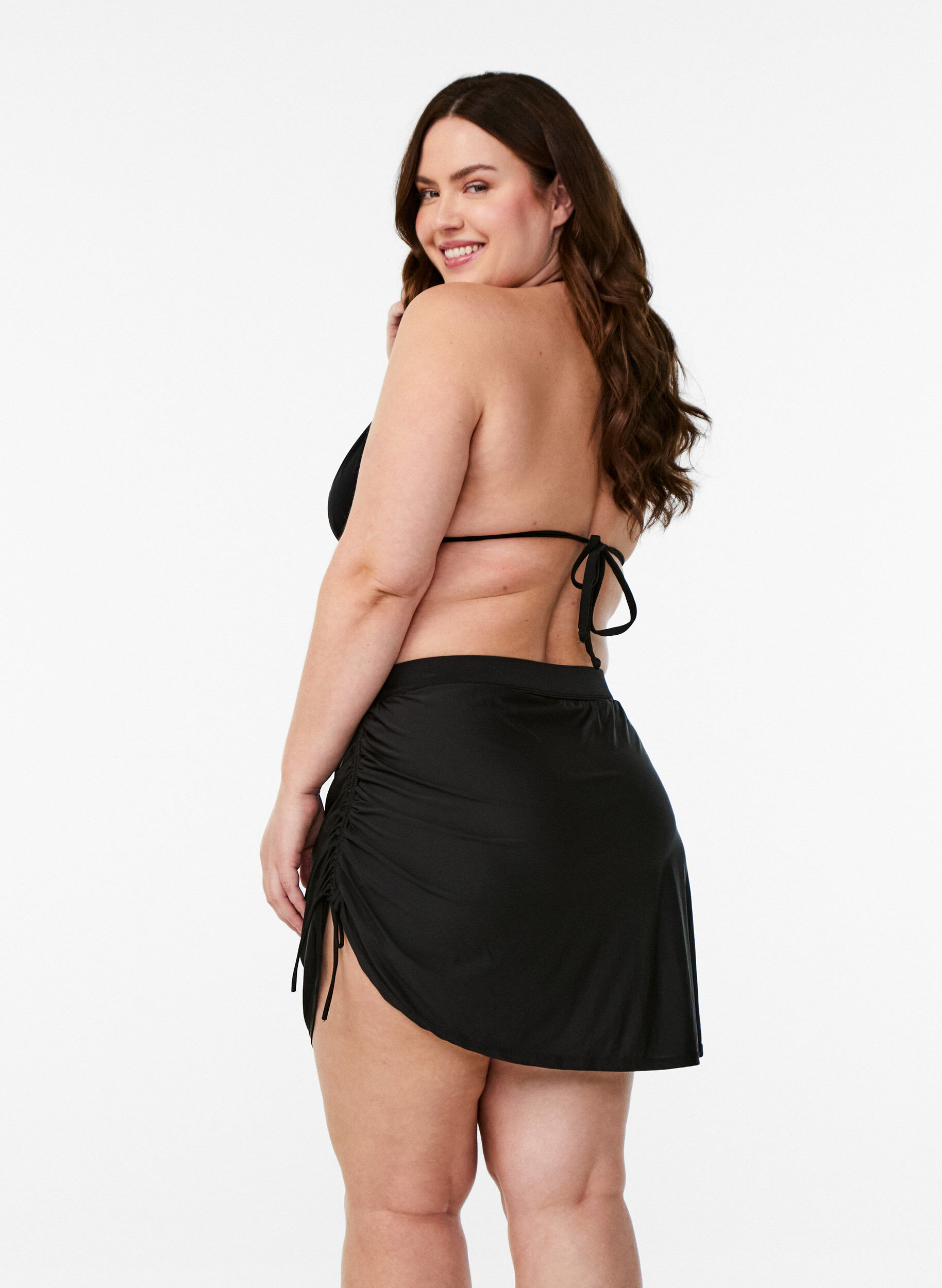 Zizzi Sp&oacute;dniczka bikini z dolaczonymi figami damskimi, Czarne, Model image number 2