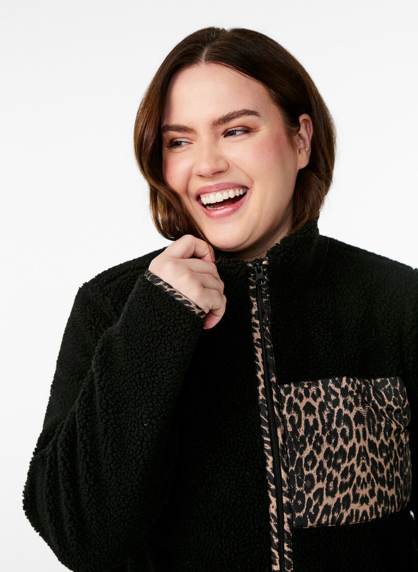 Kurtka z polaru Teddy z wisniowymi detalami, Czarne, Model image number 3