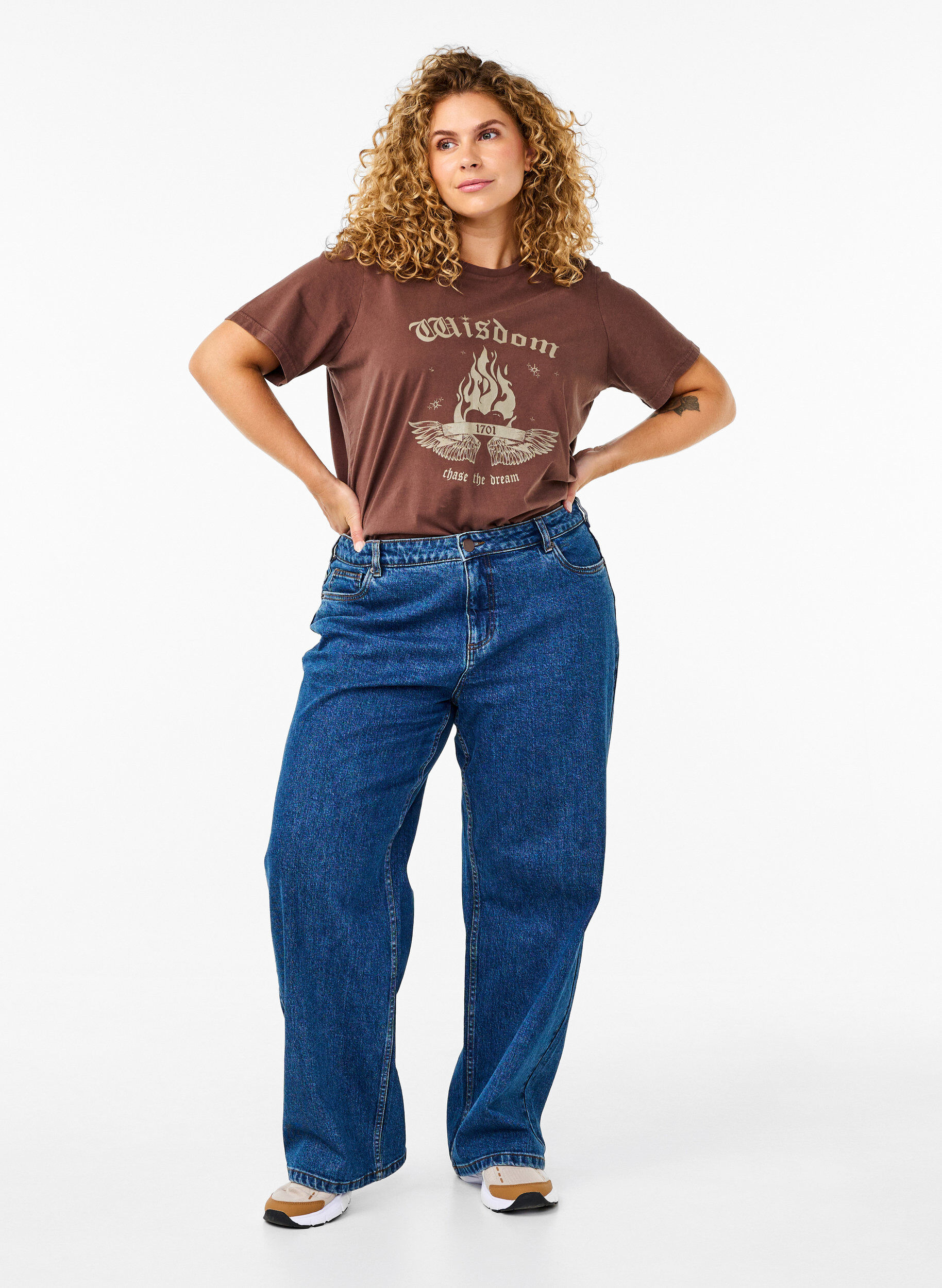 Zizzi T-shirt z nadrukiem uszyty z bawelny organicznej, Brązowy, Model image number 1